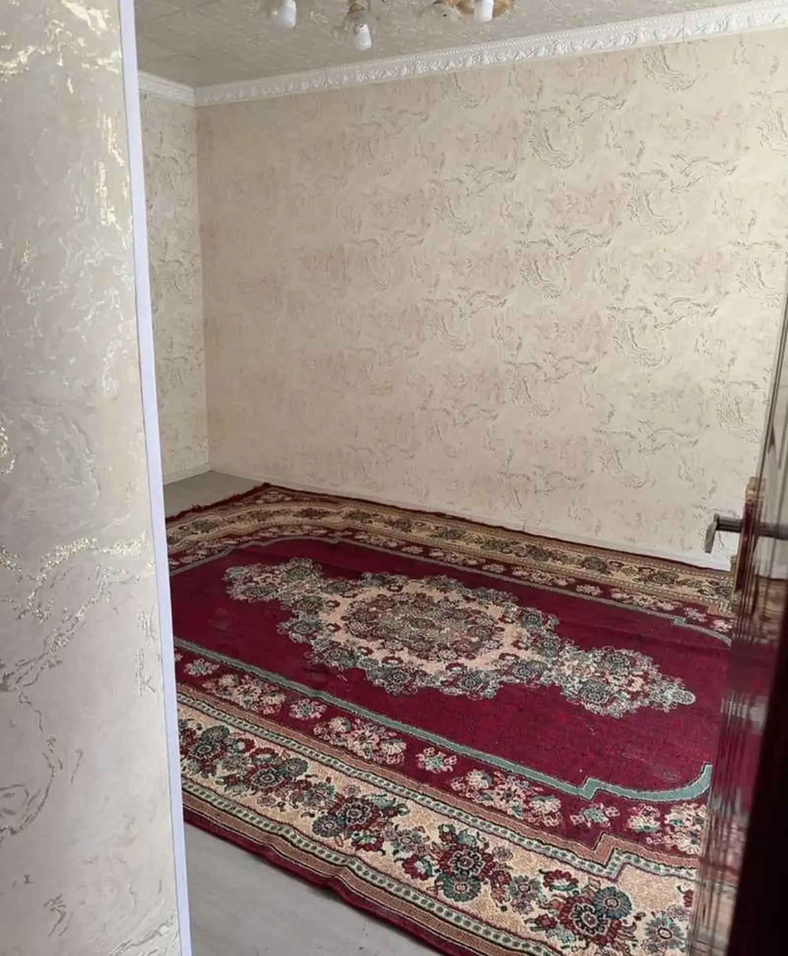 2-комн. квартира, 1 этаж, 45м², текстиль