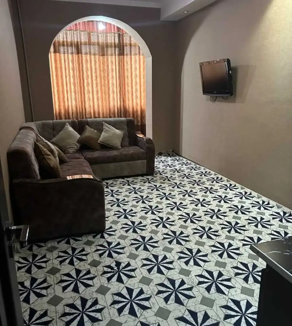 2-комн. квартира, 8 этаж, 80 м², Сино