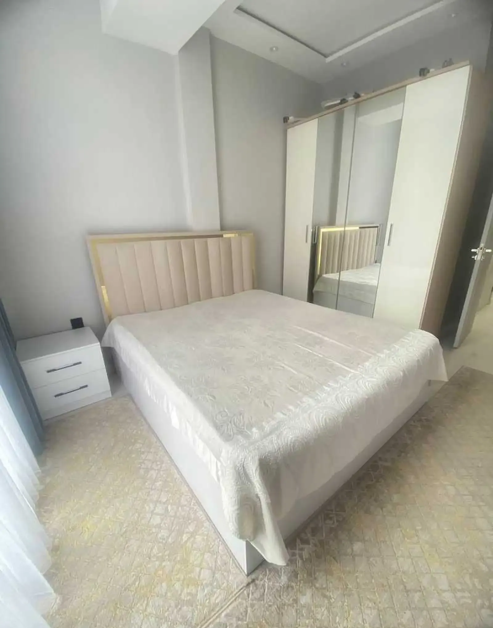 2-комн. квартира, 4 этаж, 57м², Овир.Клиникаи Жасмин