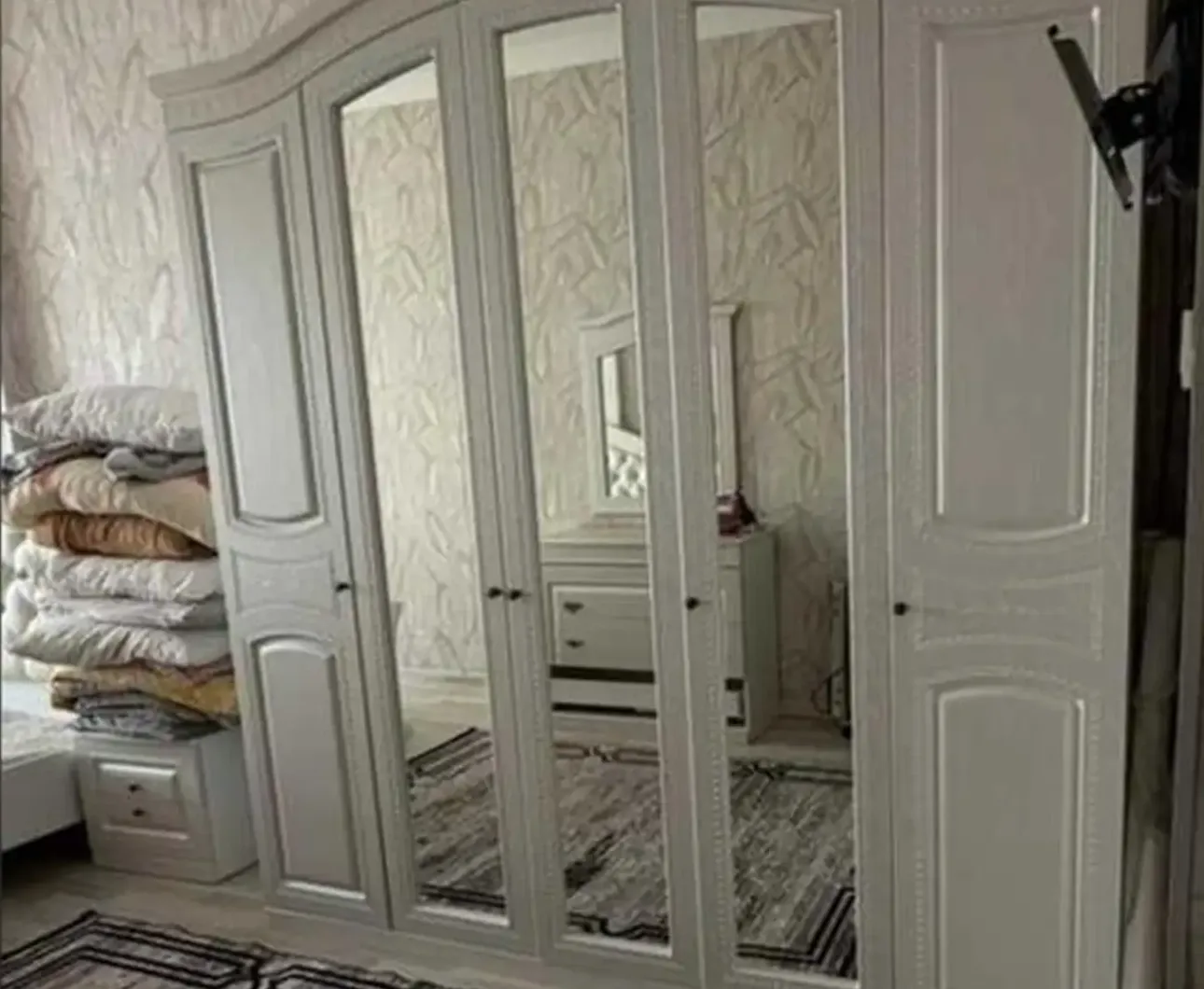 2-комн. квартира, 17 этаж, 100м², Шохмансур