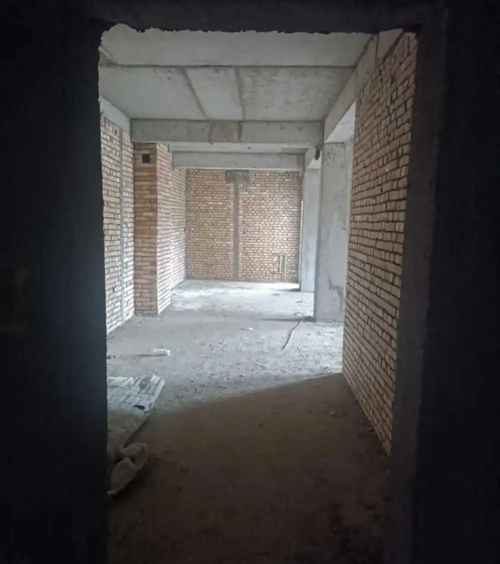 2-комн. квартира, 9 этаж, 77 м², Шохмансур