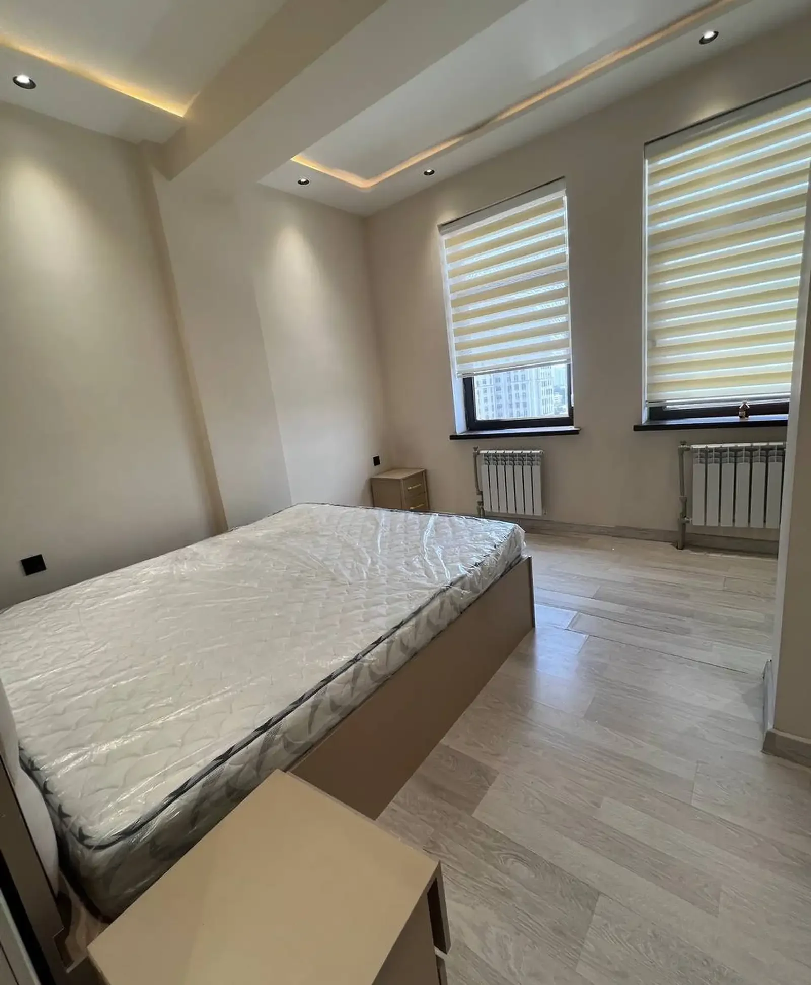 3-комн. квартира, 12 этаж, 75 м², Фирдавси