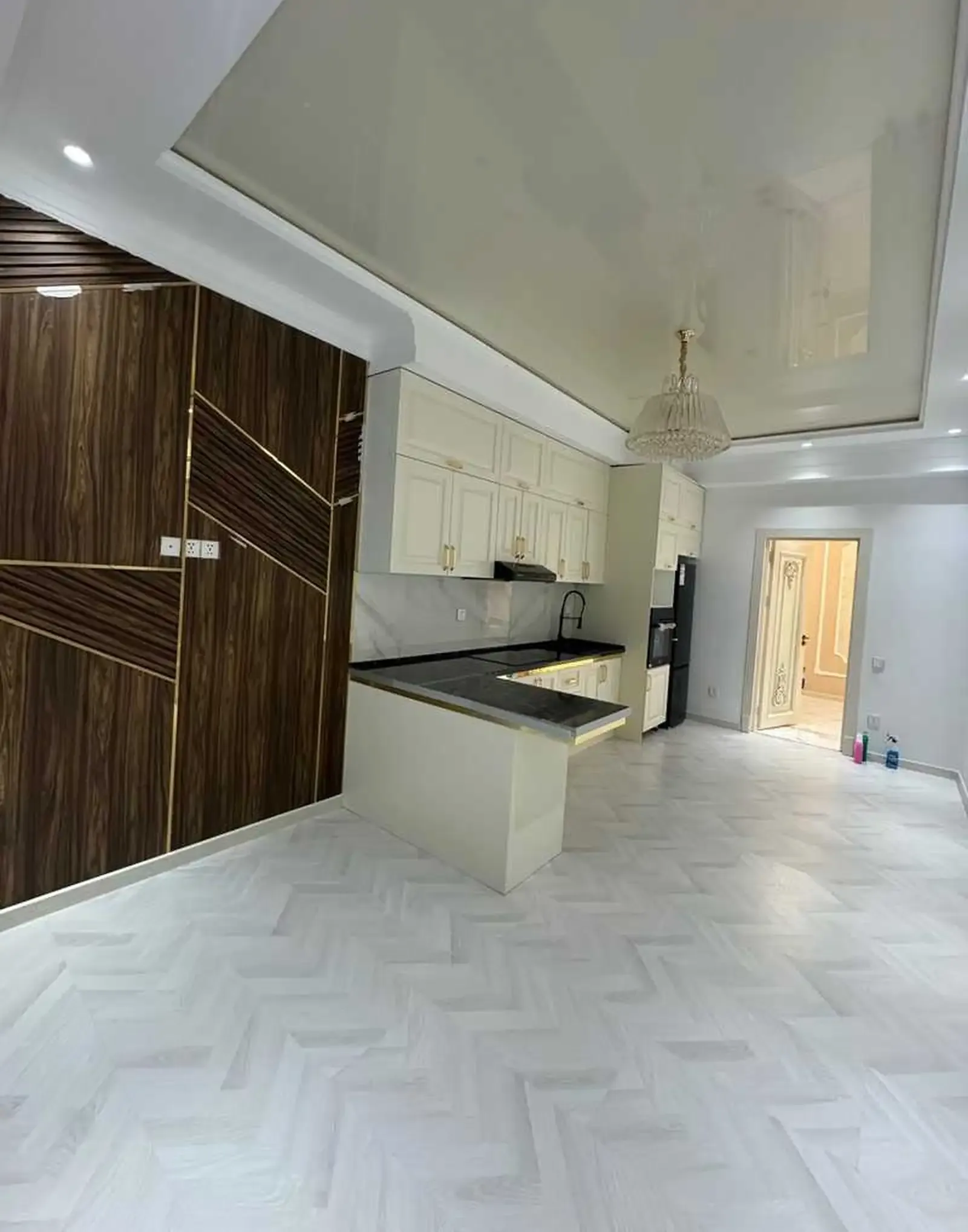 2-комн. квартира, 7 этаж, 100м², Шоҳмансур пайкар Танка