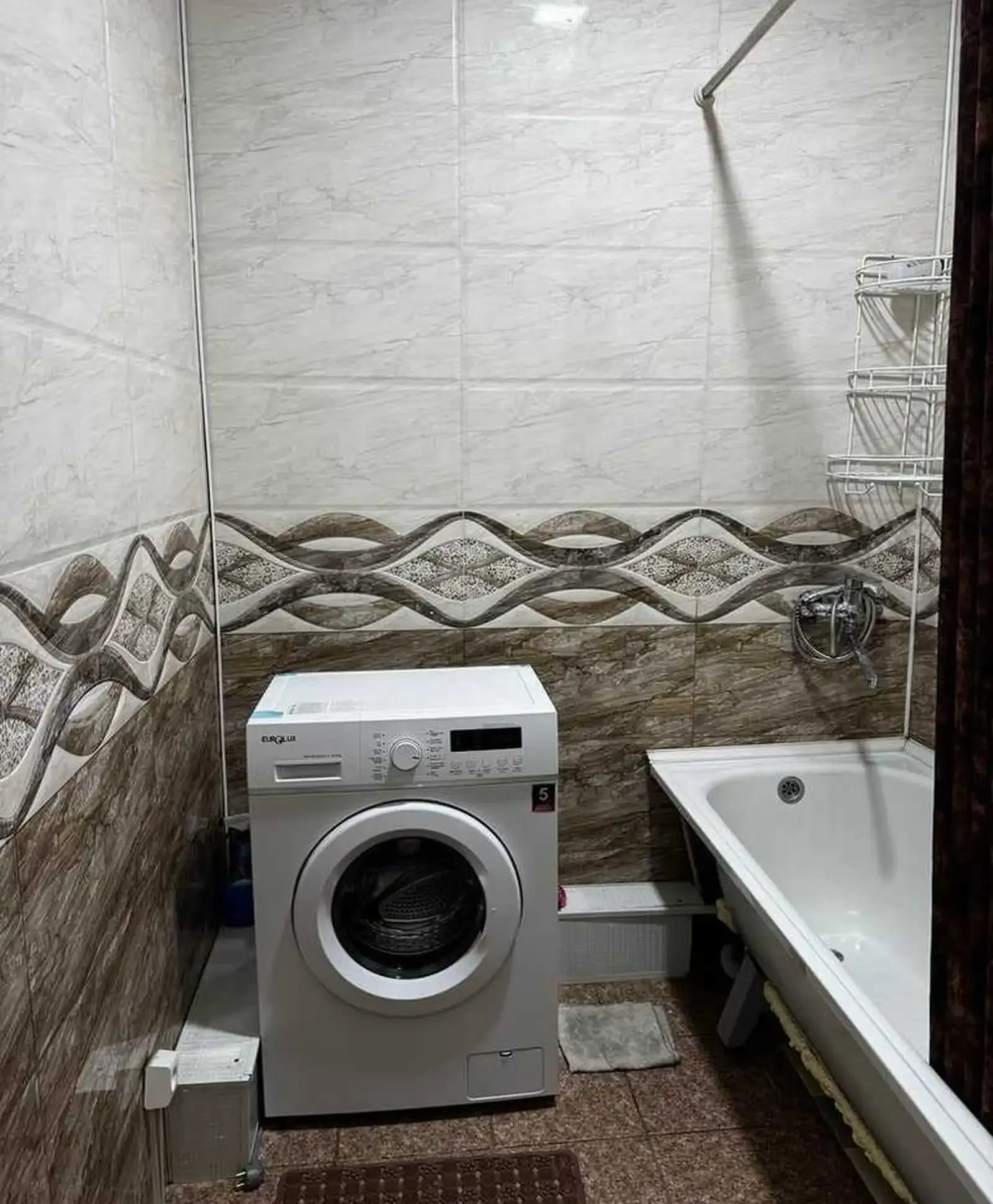 2-комн. квартира, 2 этаж, 64м², караболо