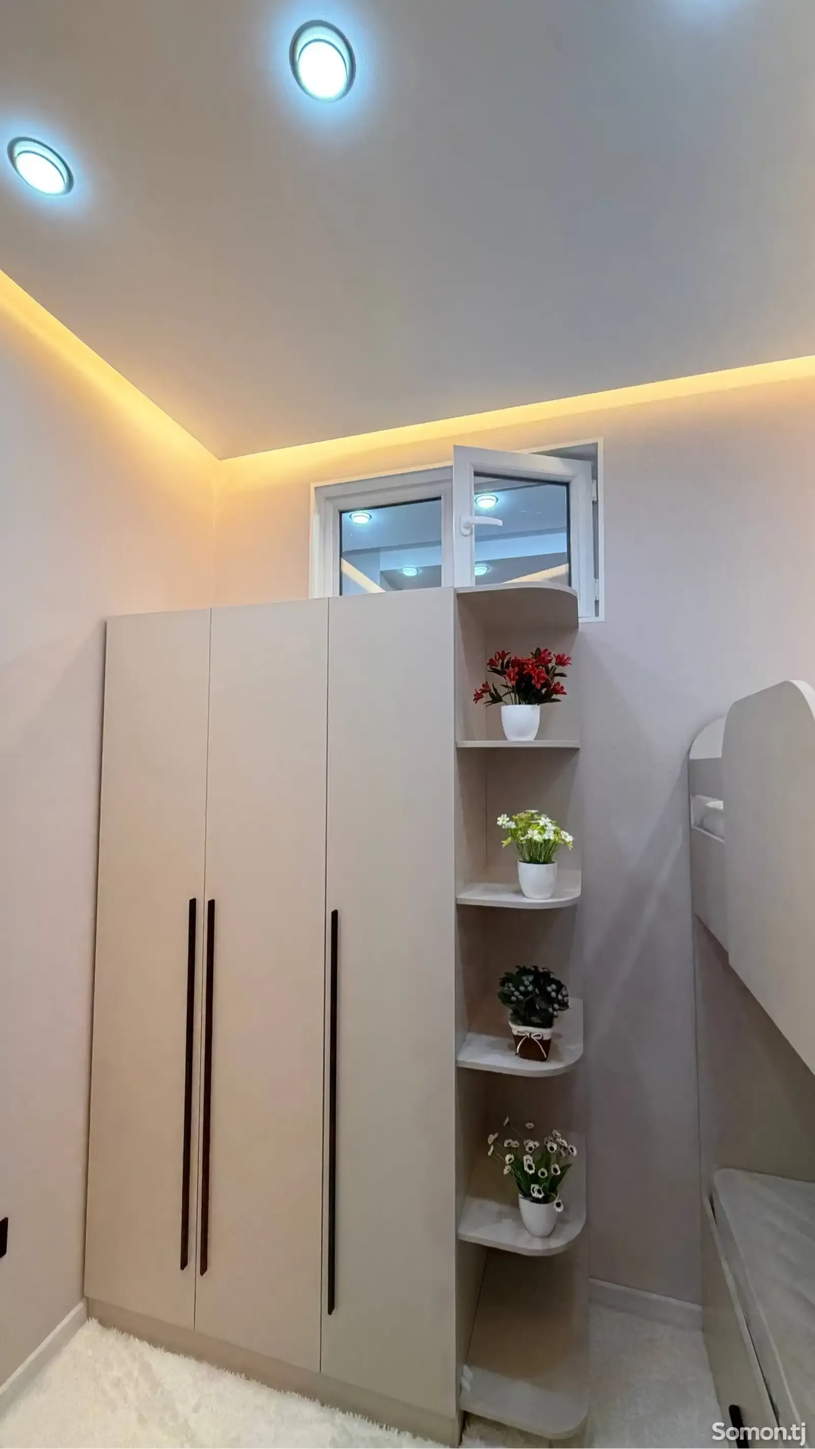 4-комн. квартира, 2 этаж, 89 м², Сомони