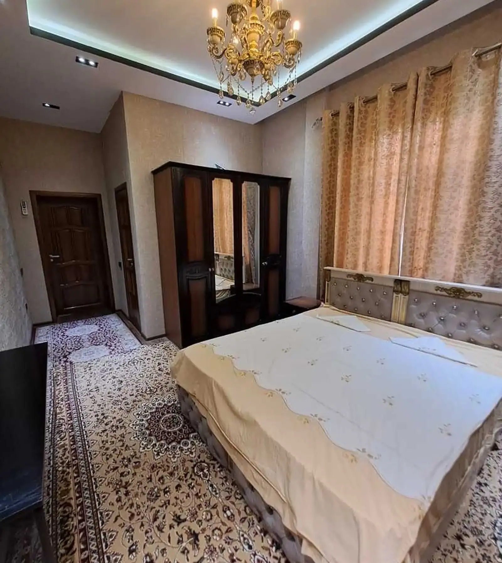 3-комн. квартира, 1 этаж, 100м², Сино