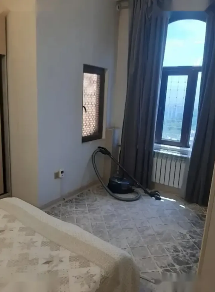 3-комн. квартира, 16 этаж, 107м², Шохмансур