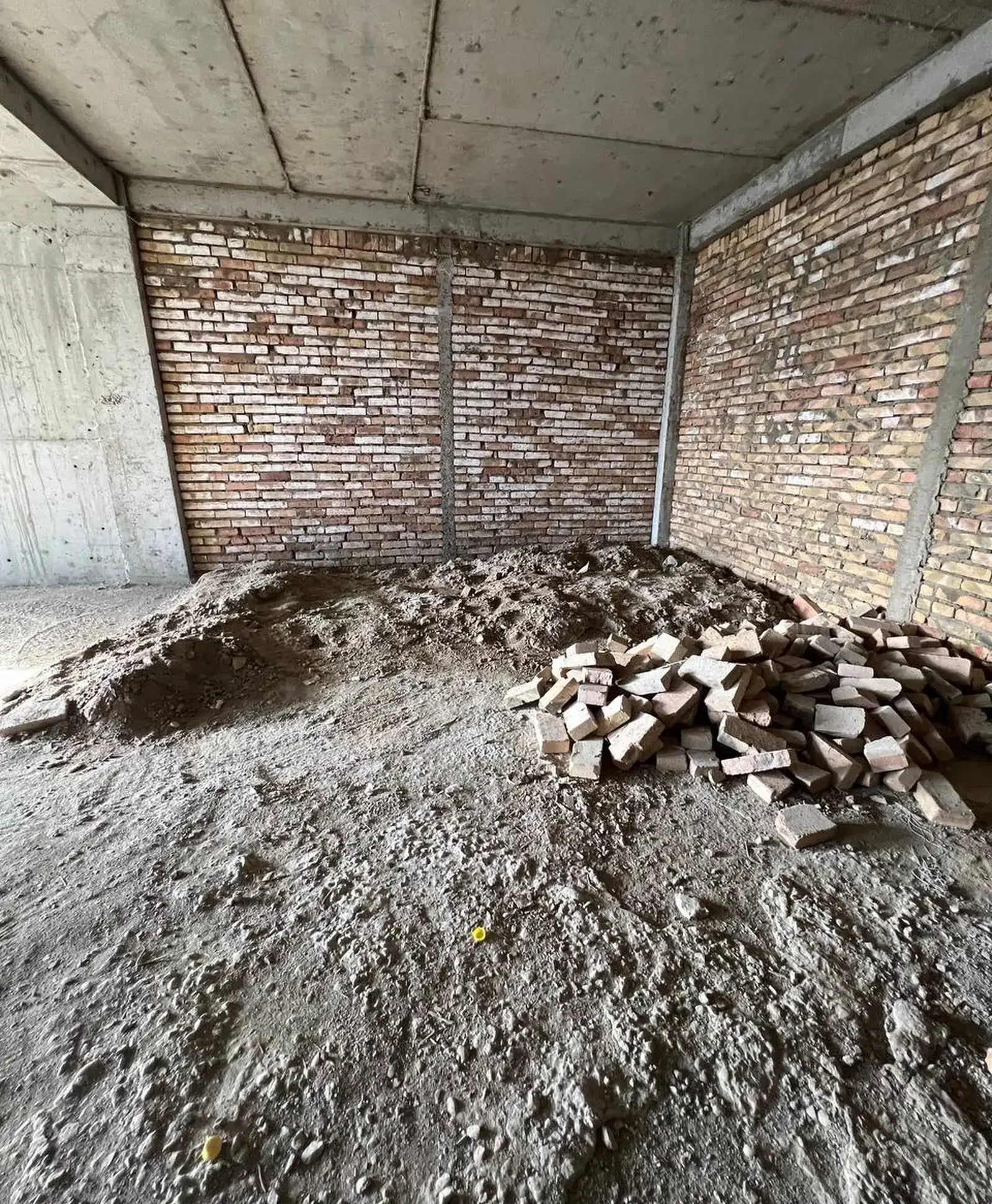 3-комн. квартира, 18 этаж, 132 м², Исмоили Сомони ру ба руи ЦУМ
