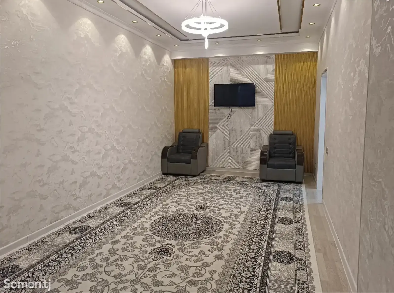 2-комн. квартира, 6 этаж, 56м², Цирк, Молодежный театр