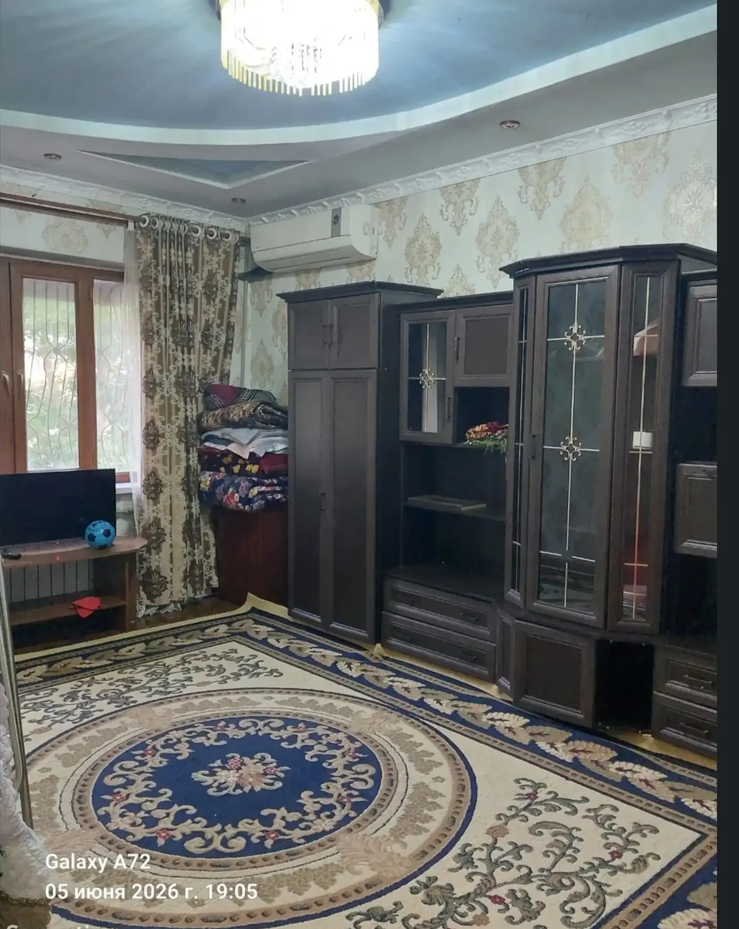 4-комн. квартира, 3 этаж, 80м², Сино