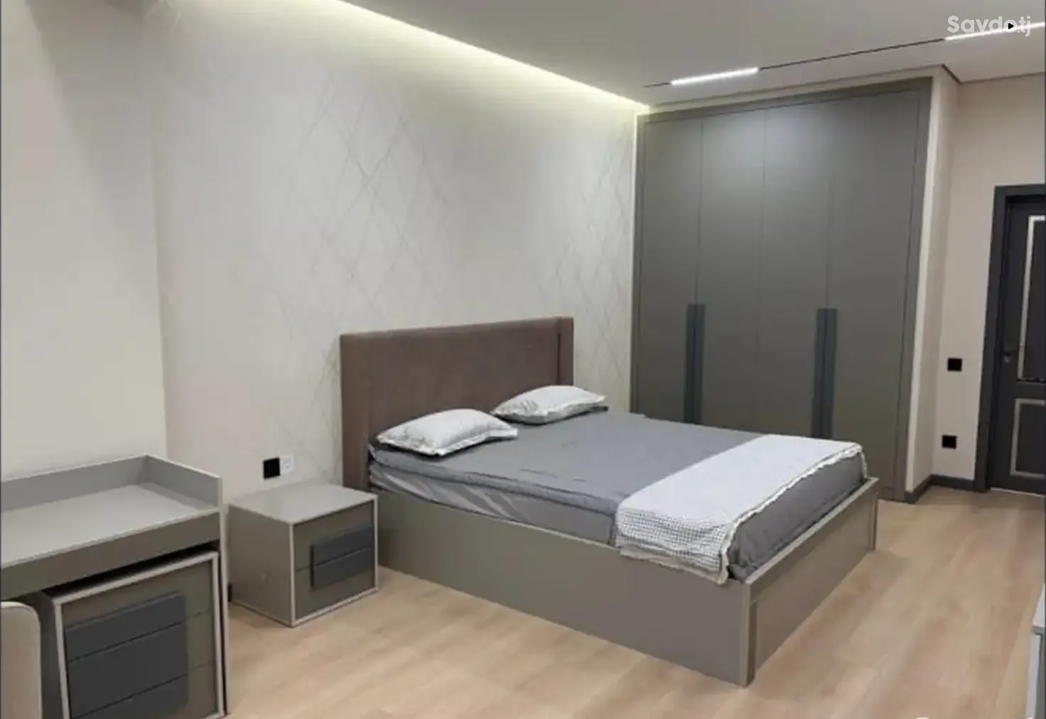3-комн. квартира, 15 этаж, 92м², Шохмансур