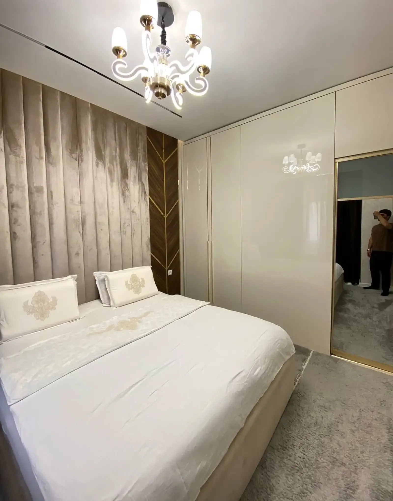 3-комн. квартира, 5 этаж, 82 м², Фирдавси, Молодежный