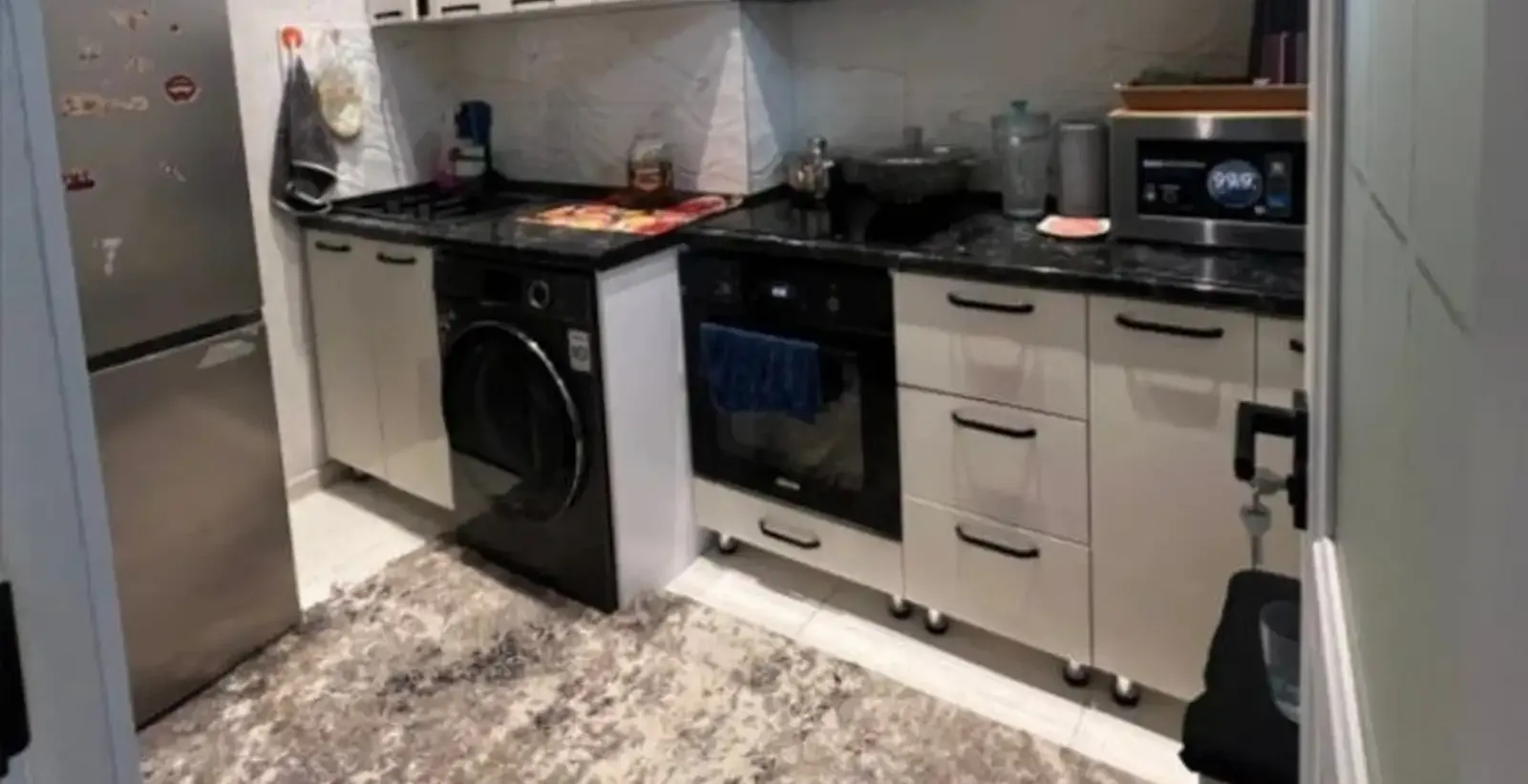 3-комн. квартира, 1 этаж, 90 м², 102 мкр, Пайкар