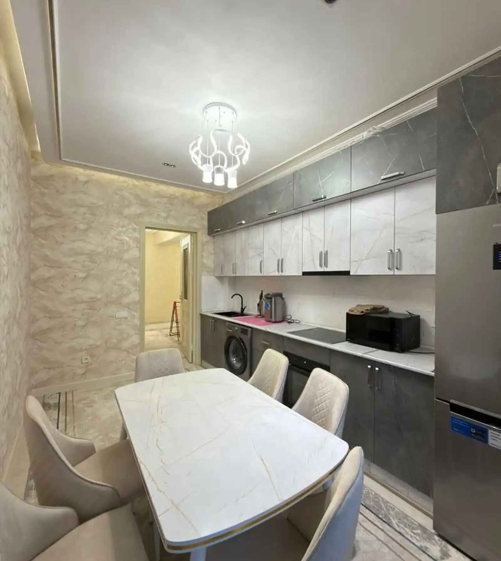 3-комн. квартира, 4 этаж, 80м², улица Шириншох Шотемура 75/2
