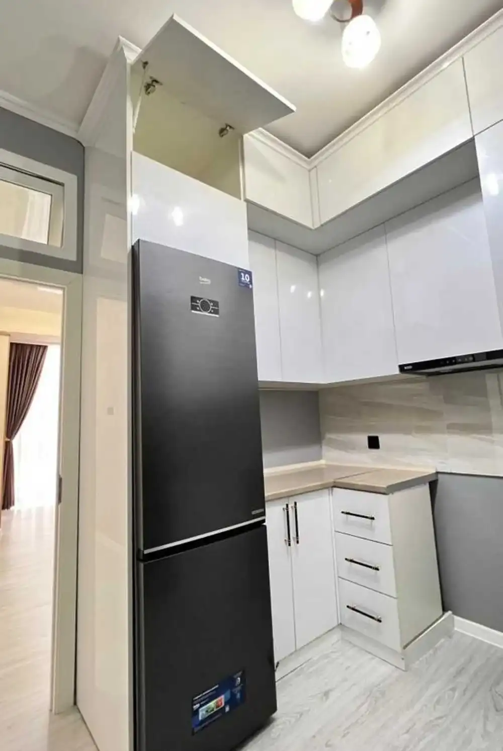 2-комн. квартира, 11 этаж, 70м², Сино назди Масчити Катар пеши Диамед