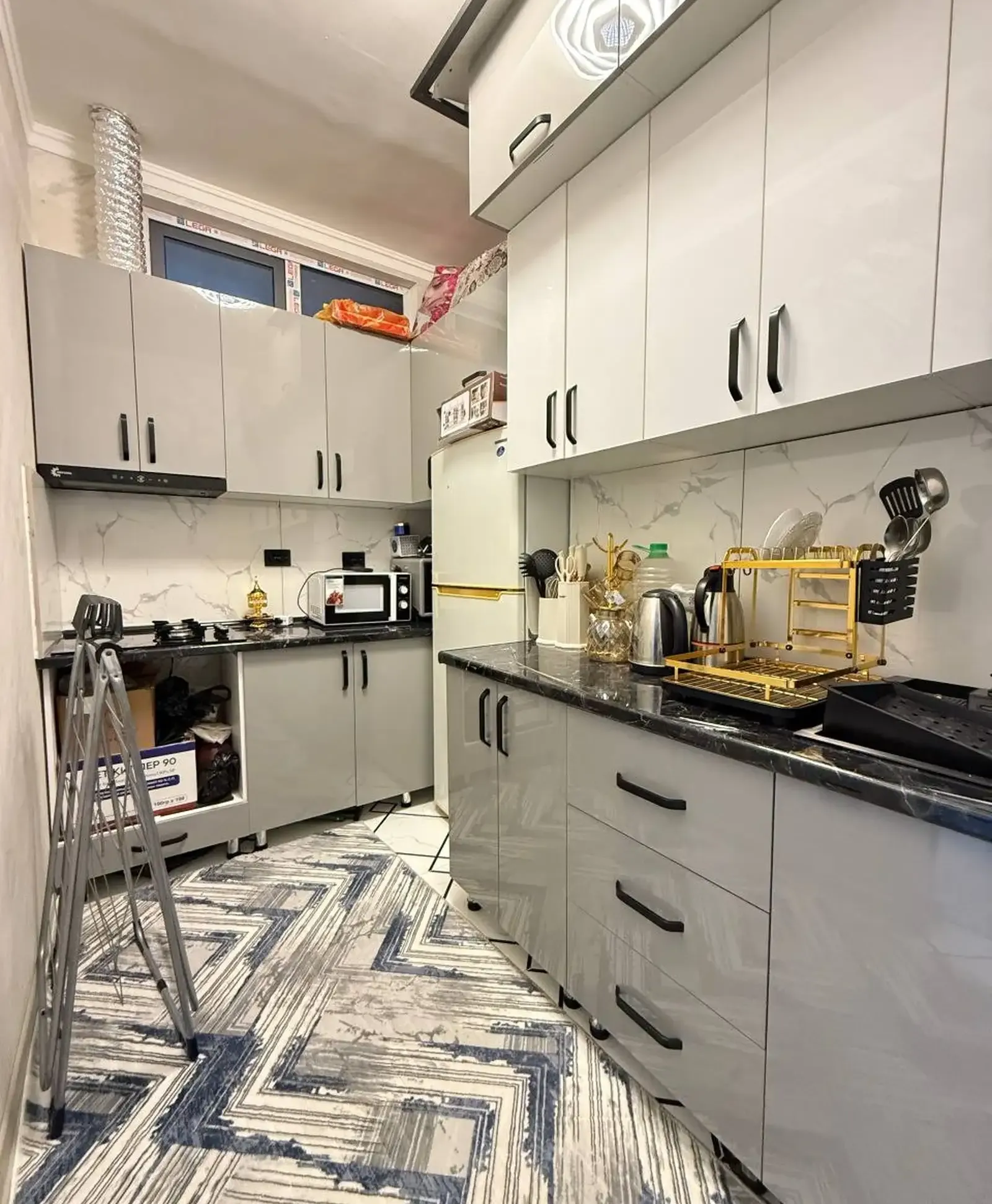 2-комн. квартира, 2 этаж, 51 м², Сино 102мкр