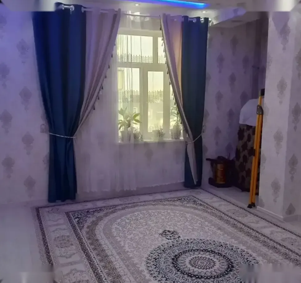 2-комн. квартира, 3 этаж, 70 м², Шохмансур