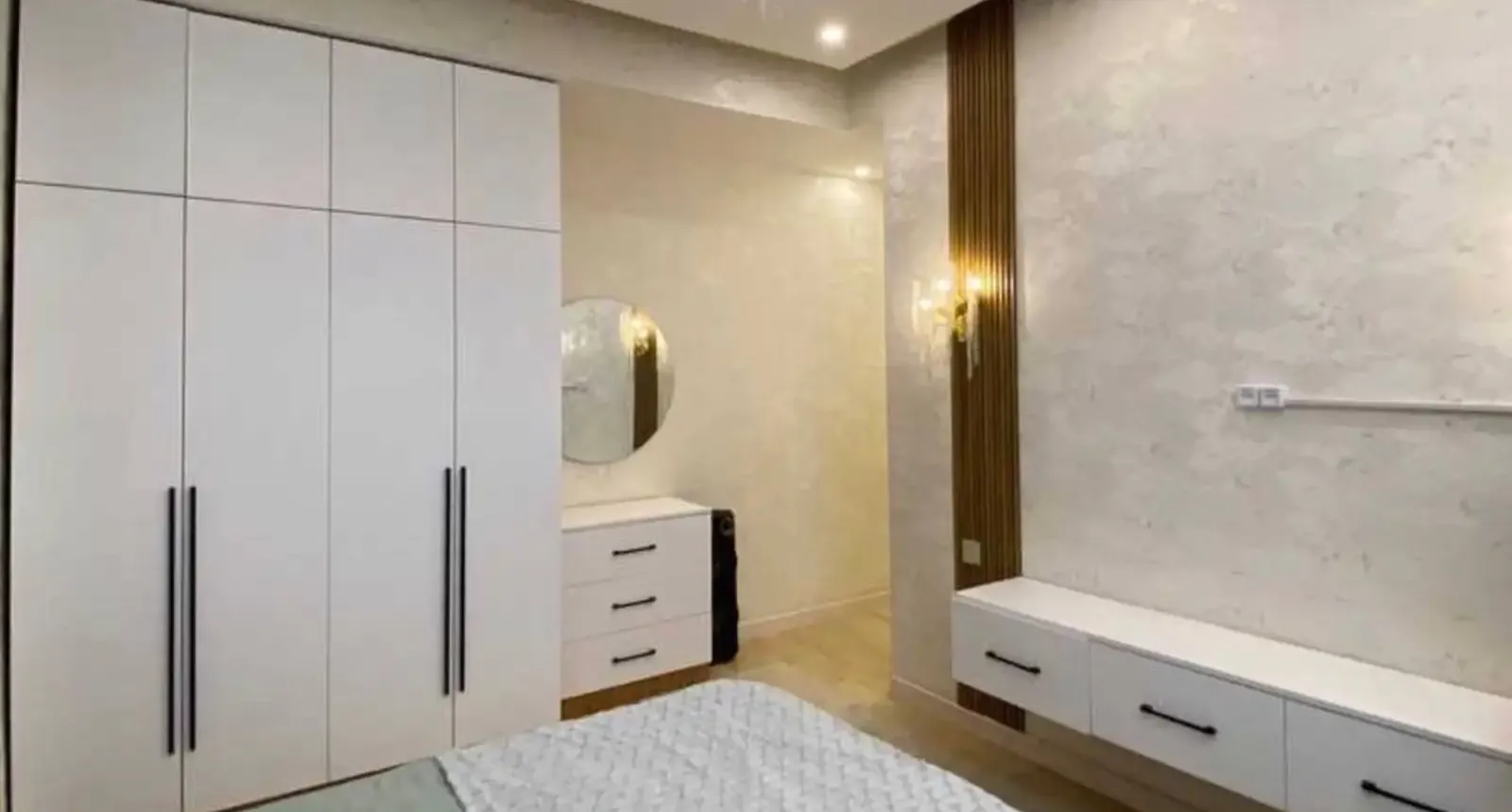 2-комн. квартира, 4 этаж, 77 м², н.Фирдавси-Молодёжный театр