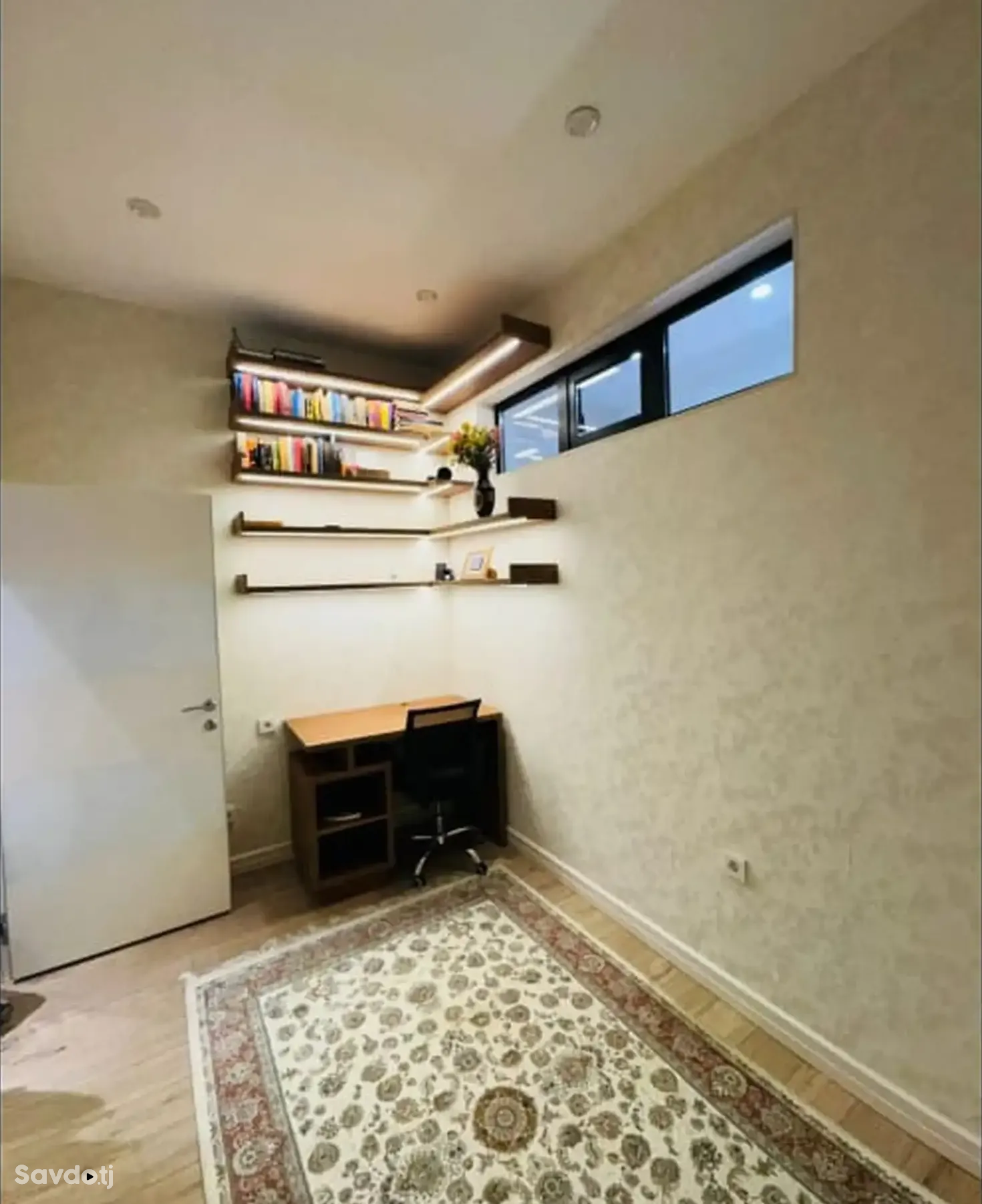 2-комн. квартира, 12 этаж, 70м², Шохмансур