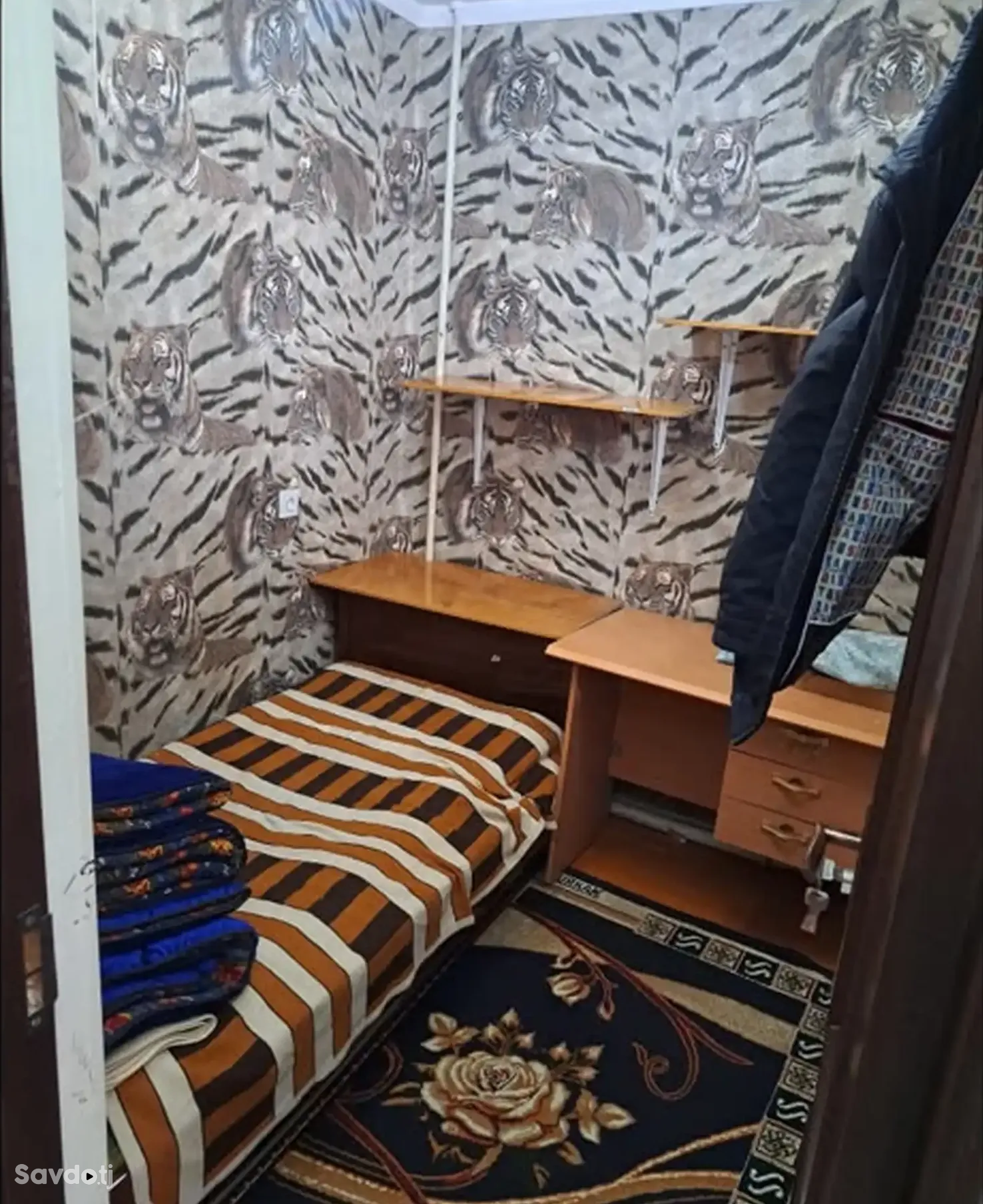 3-комн. квартира, 3 этаж, 56м², Сино