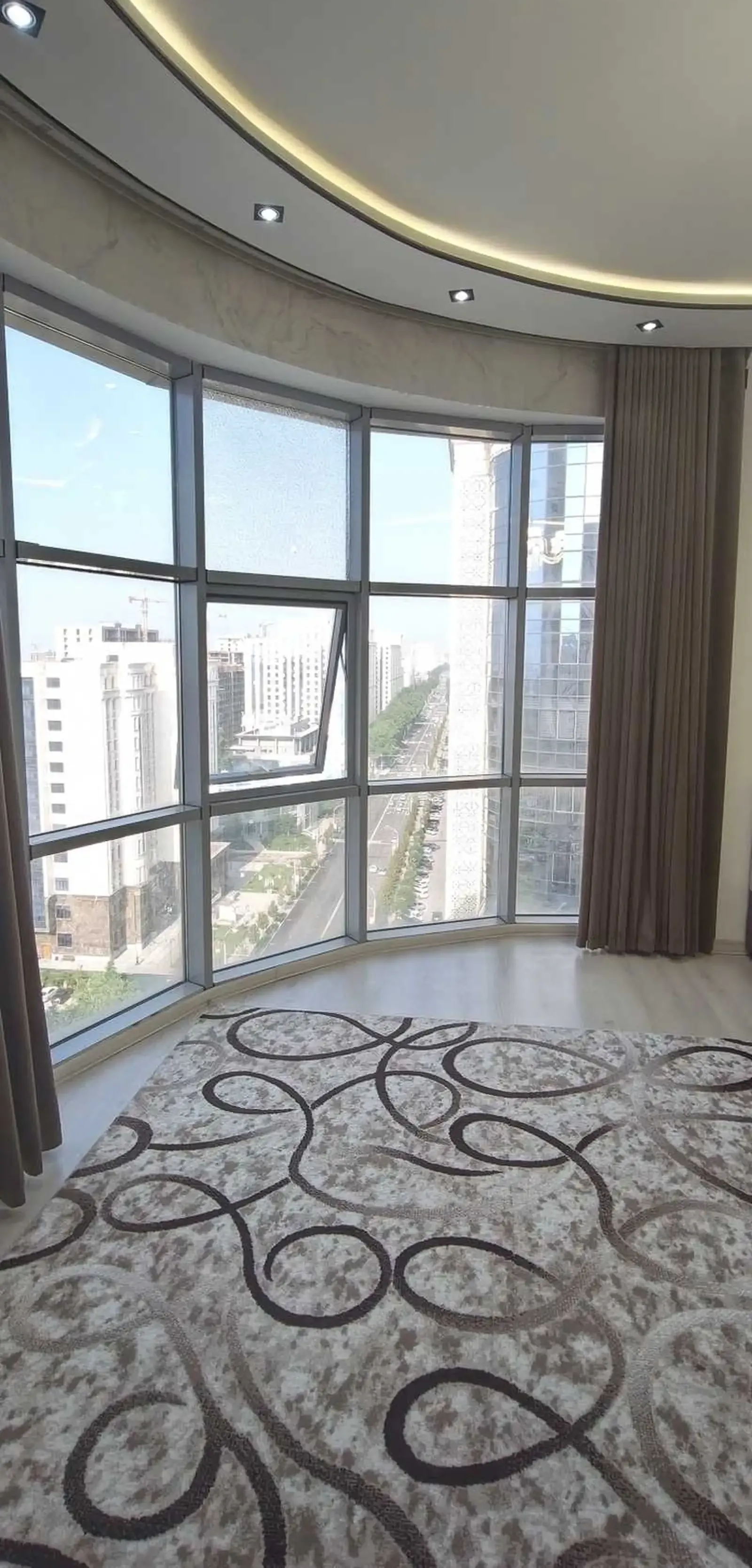 2-комн. квартира, 16 этаж, 75м², Садбарг