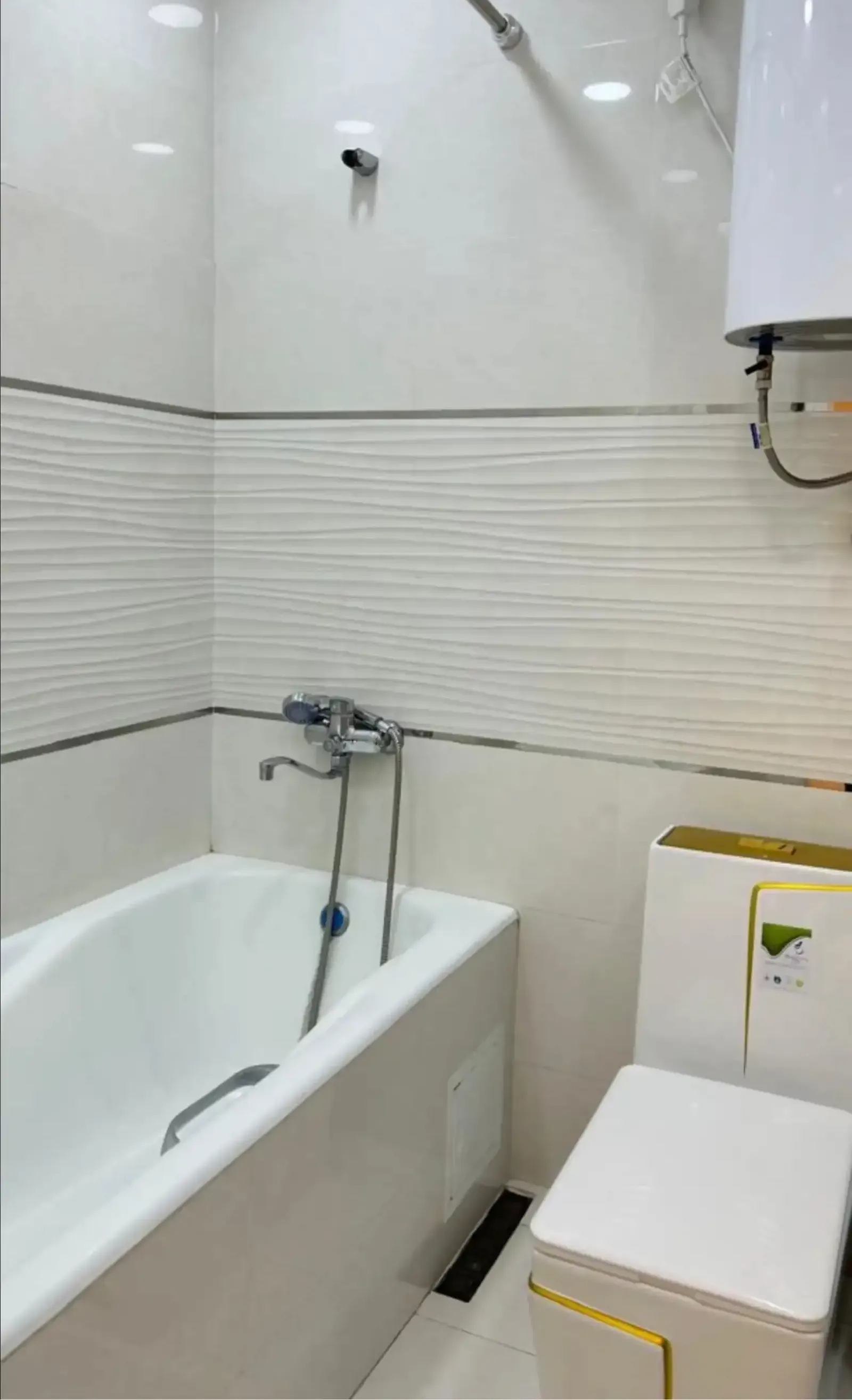 2-комн. квартира, 6 этаж, 70м², шохмансур