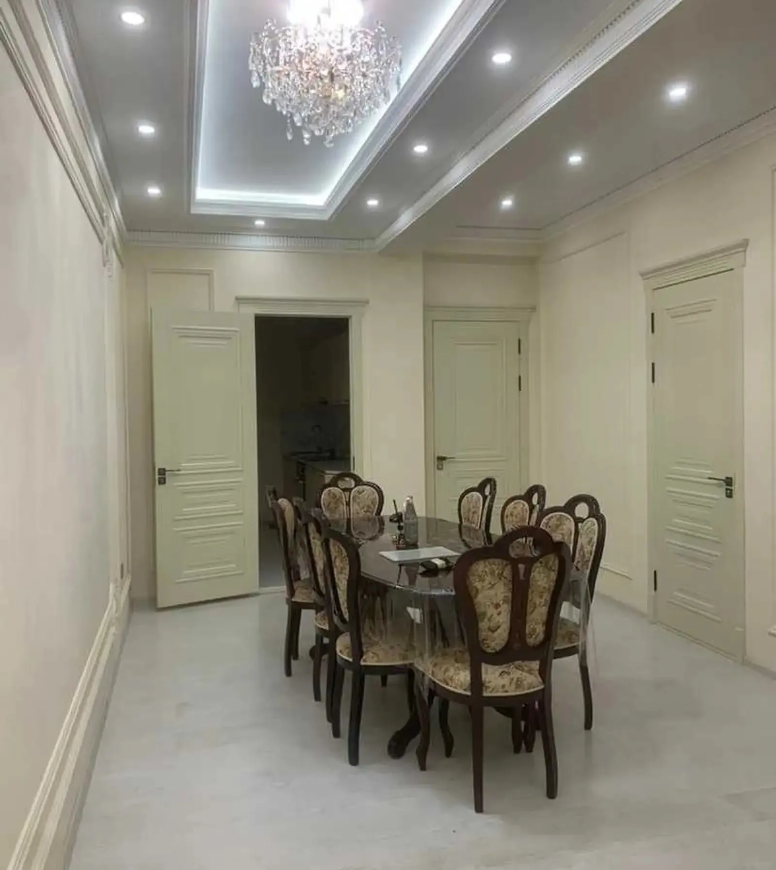 3-комн. квартира, 6 этаж, 115м², И.Сомони