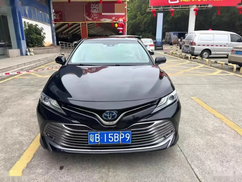 Toyota Camry, 2018