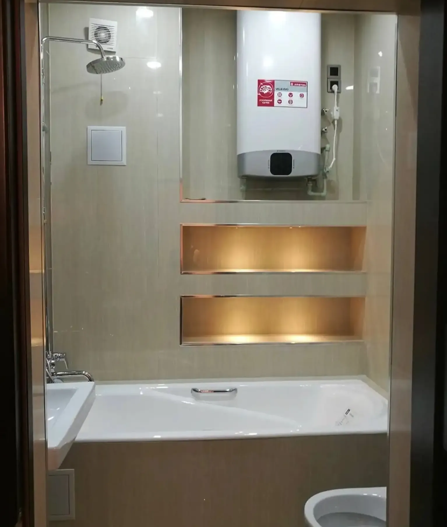 2-комн. квартира, 15 этаж, 53 м², н.Исмоили Сомони,Спартак-Симург