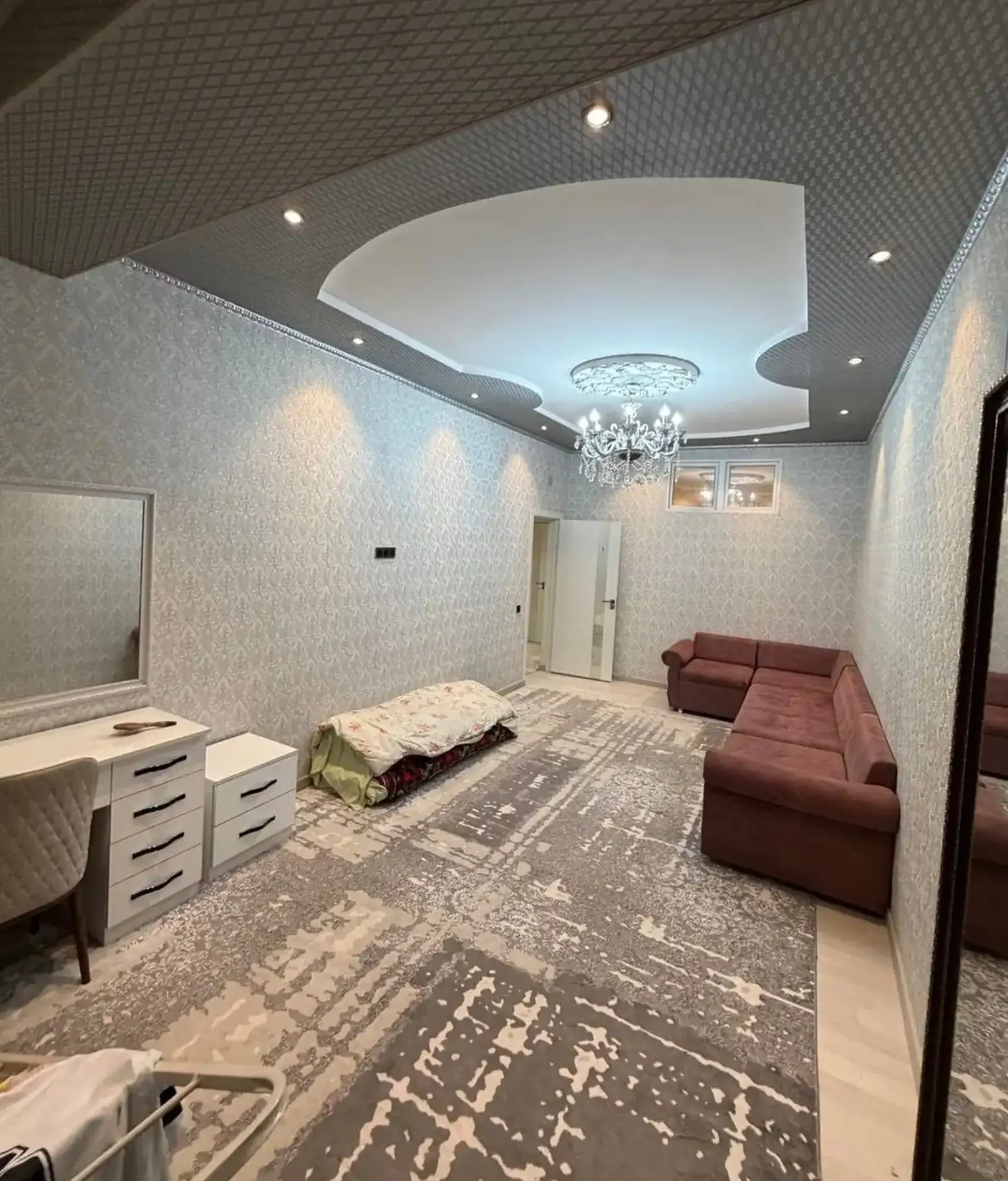 3-комн. квартира, 14 этаж, 128 м², Шохмансур