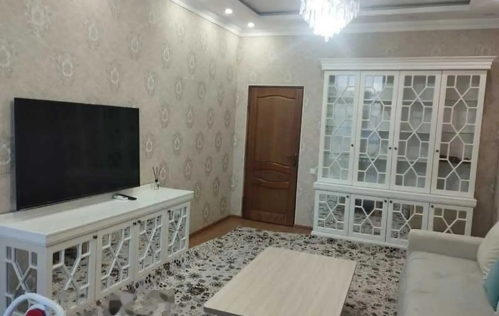 2-комн. квартира, 16 этаж, 52м², Шохмансур