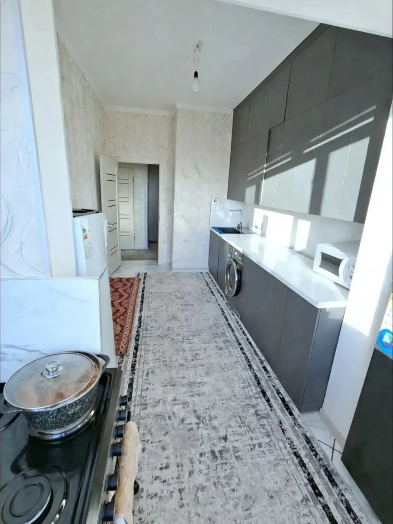 2-комн. квартира, 4 этаж, 70 м², Сино