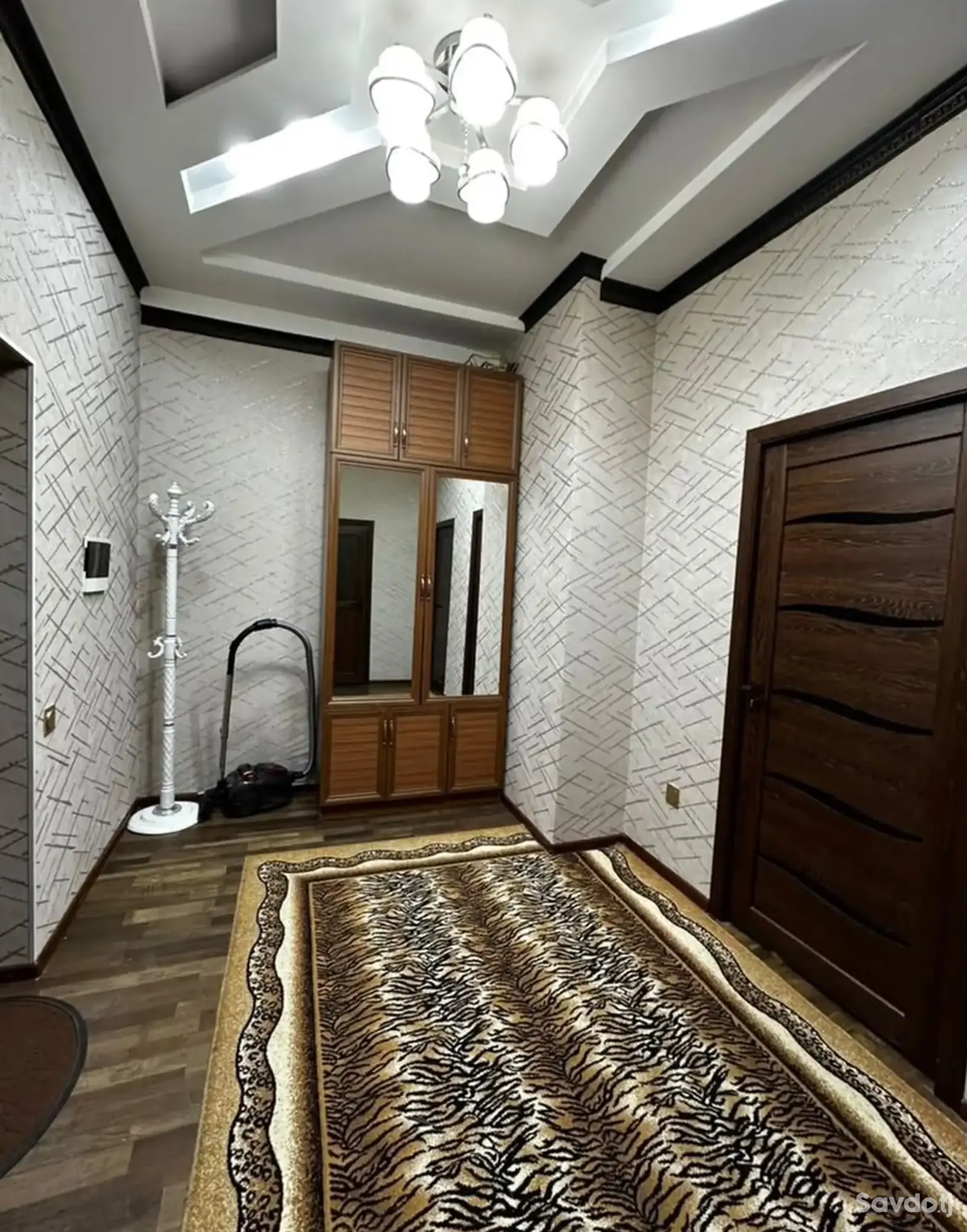 2-комн. квартира, 5 этаж, 70м², Шохмансур