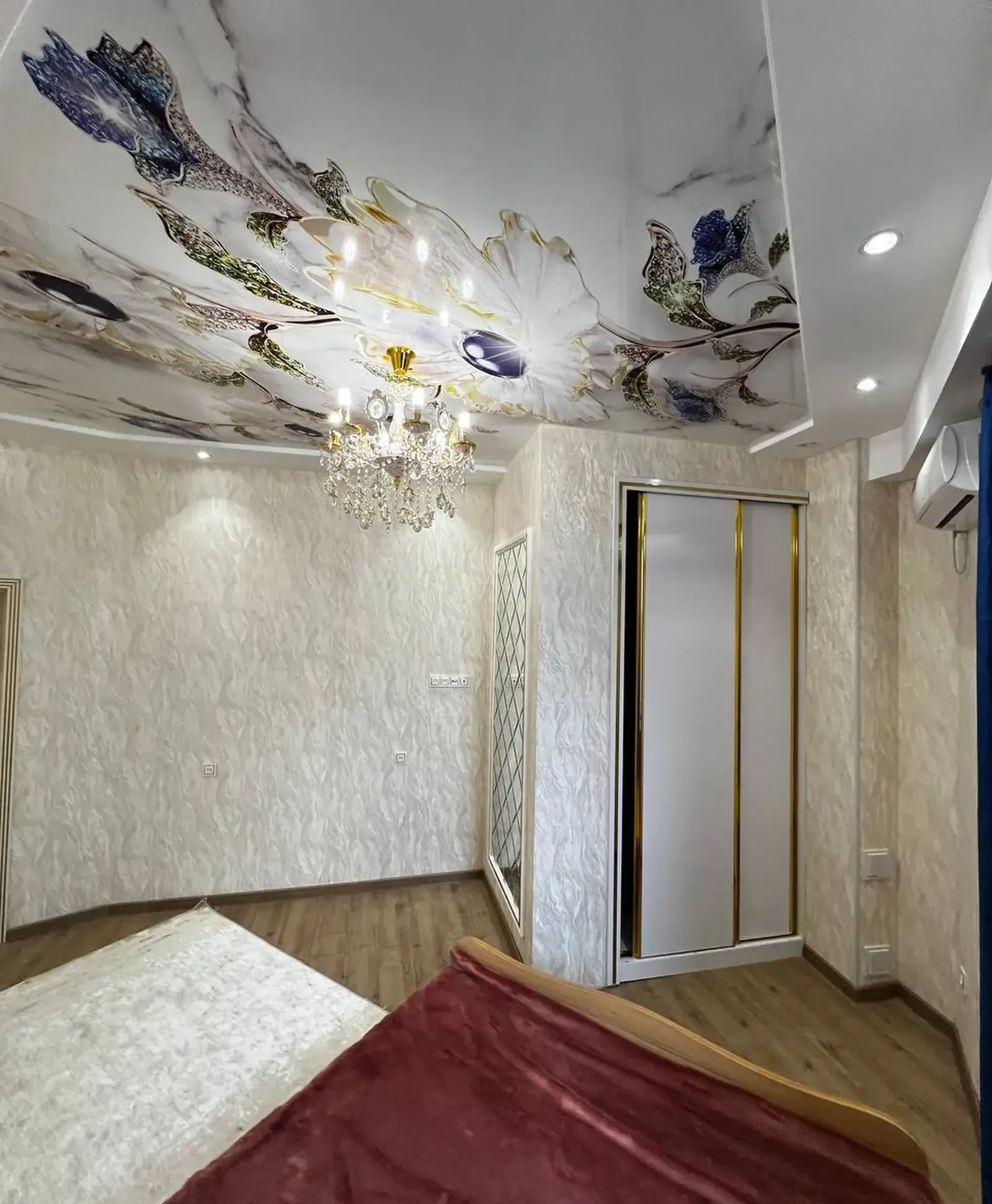 3-комн. квартира, 18 этаж, 107 м², Шохмансур