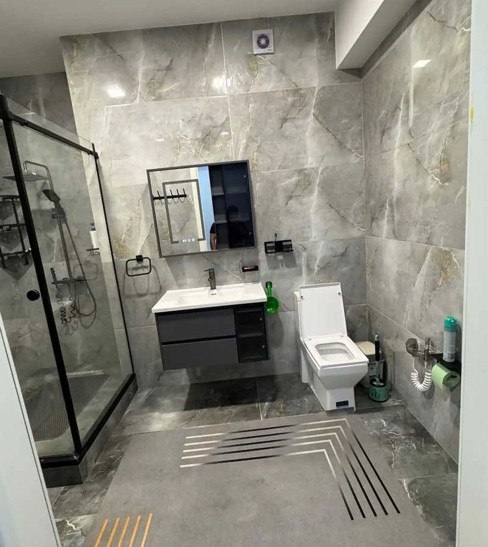 3-комн. квартира, 18 этаж, 100м², хилтон