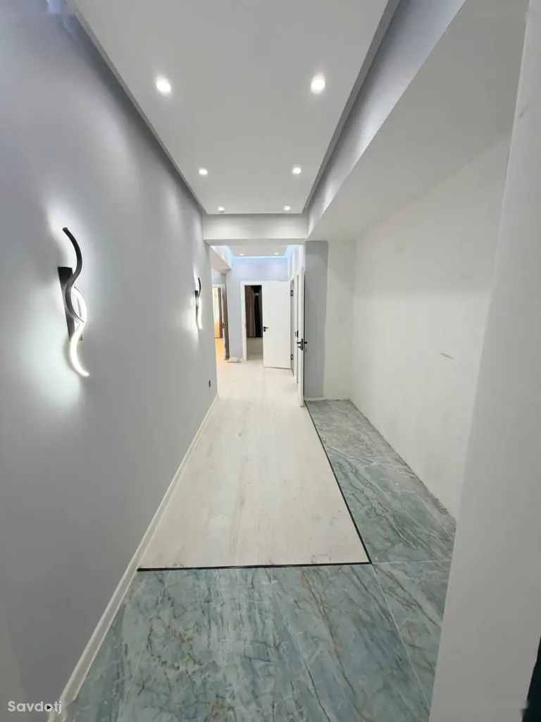 3-комн. квартира, 14 этаж, 91 м², сино