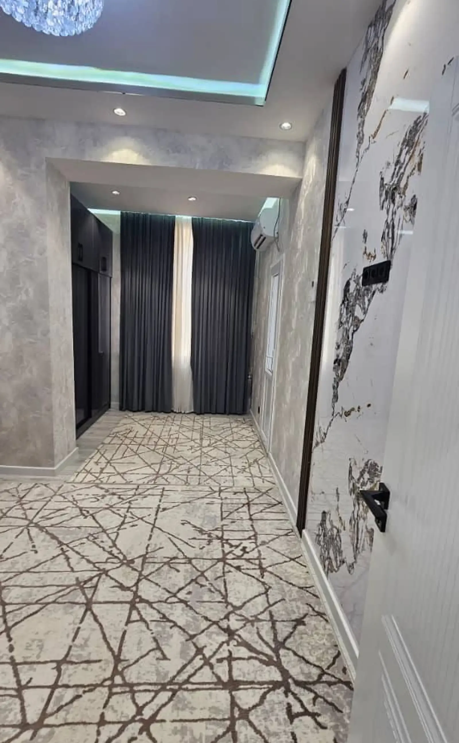 3-комн. квартира, 13 этаж, 76 м², Сино