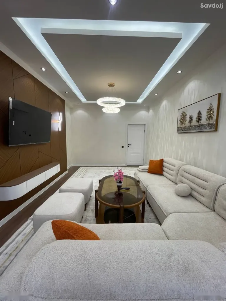2-комн. квартира, 9 этаж, 77 м², фирдавси