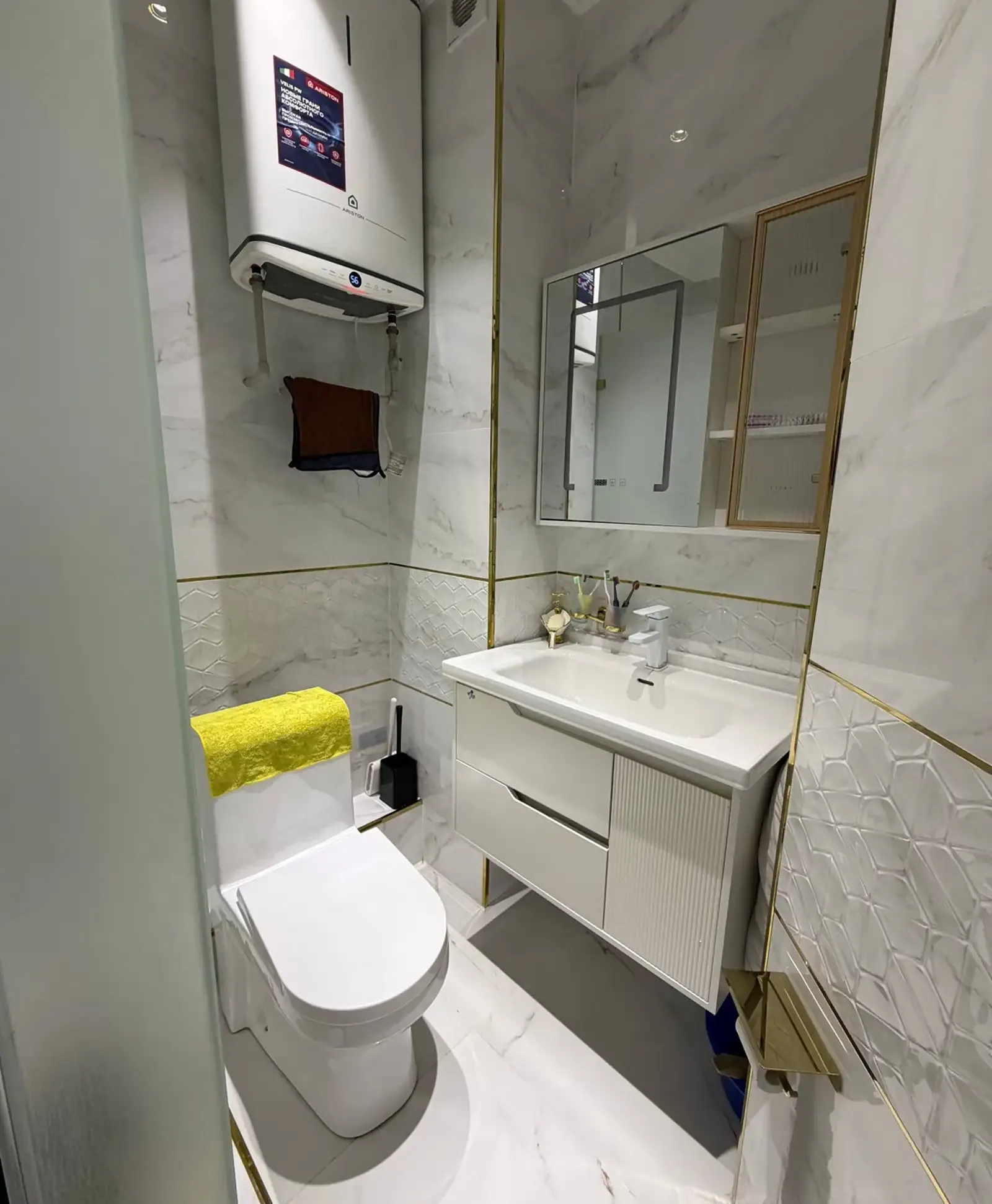 2-комн. квартира, 13 этаж, 80м², Исмоили Сомони, Пайкар Таможня