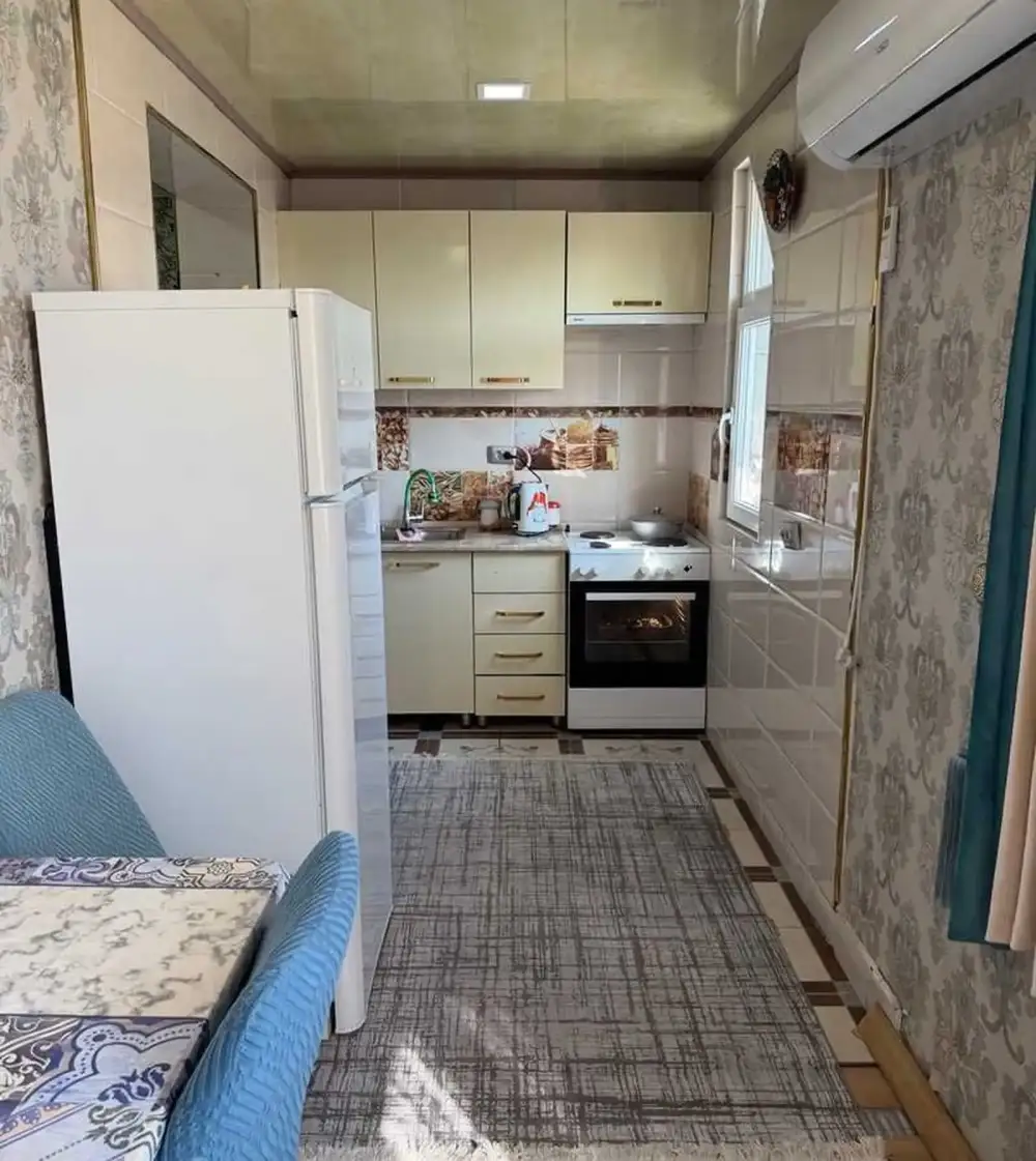 3-комн. квартира, 5 этаж, 70 м², Сино
