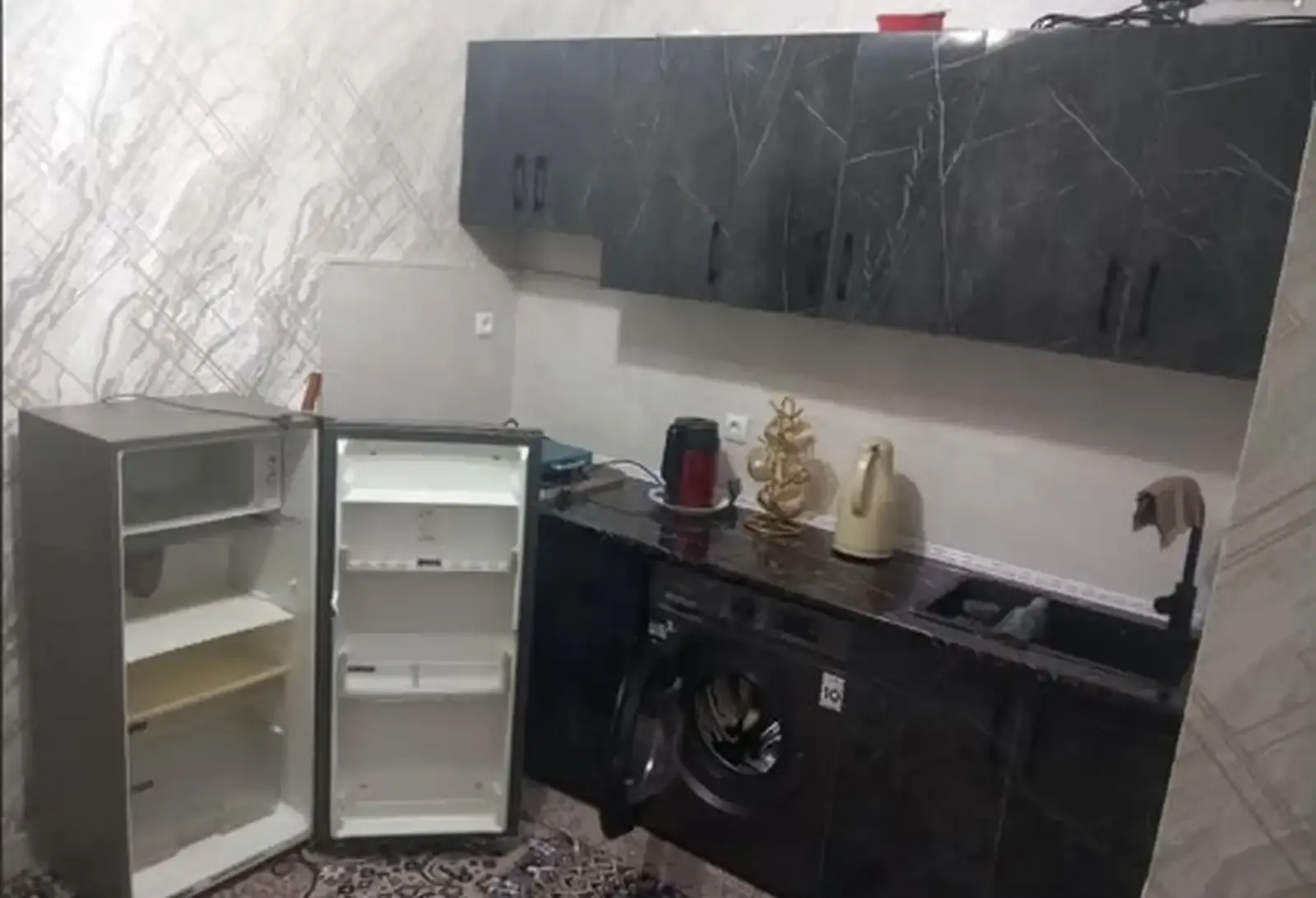 2-к квартира, 5 этаж, 70 м², Сино