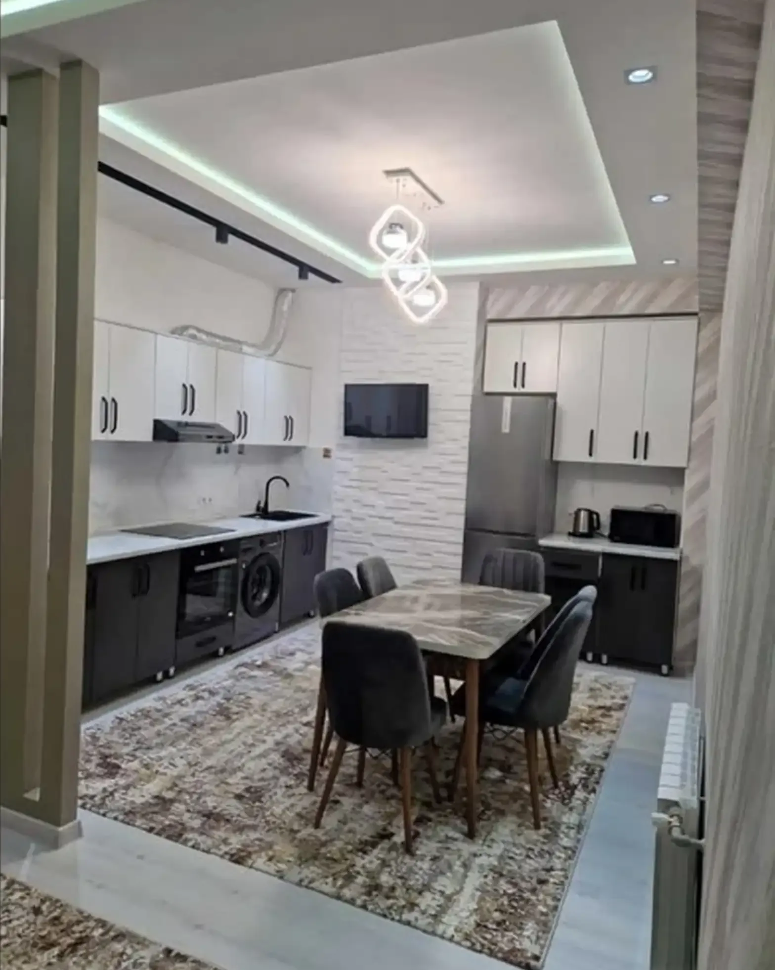 2-комн. квартира, 3 этаж, 75м², Сомони