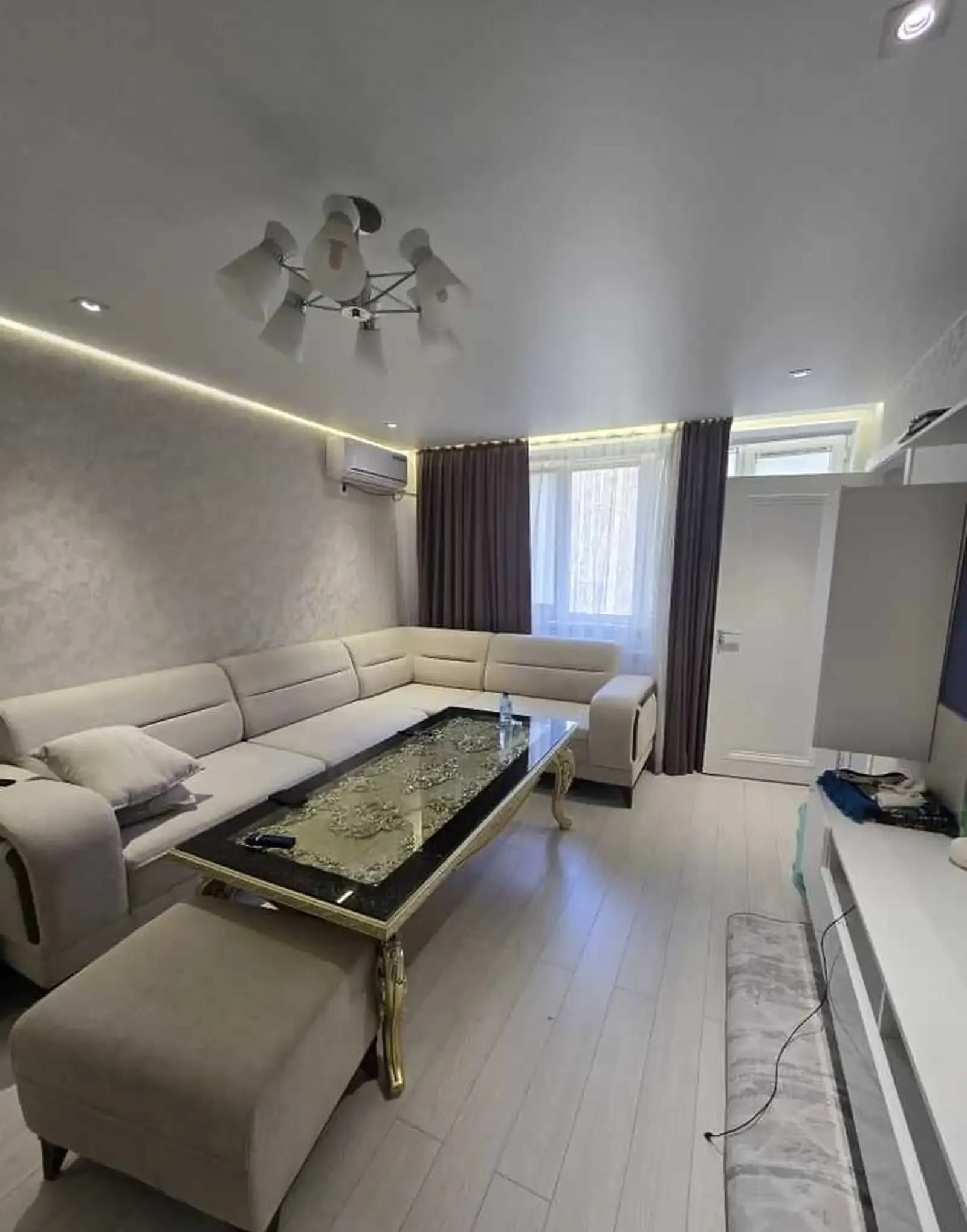 2-комн. квартира, 3 этаж, 65м², Кохи Вахдат 8 март