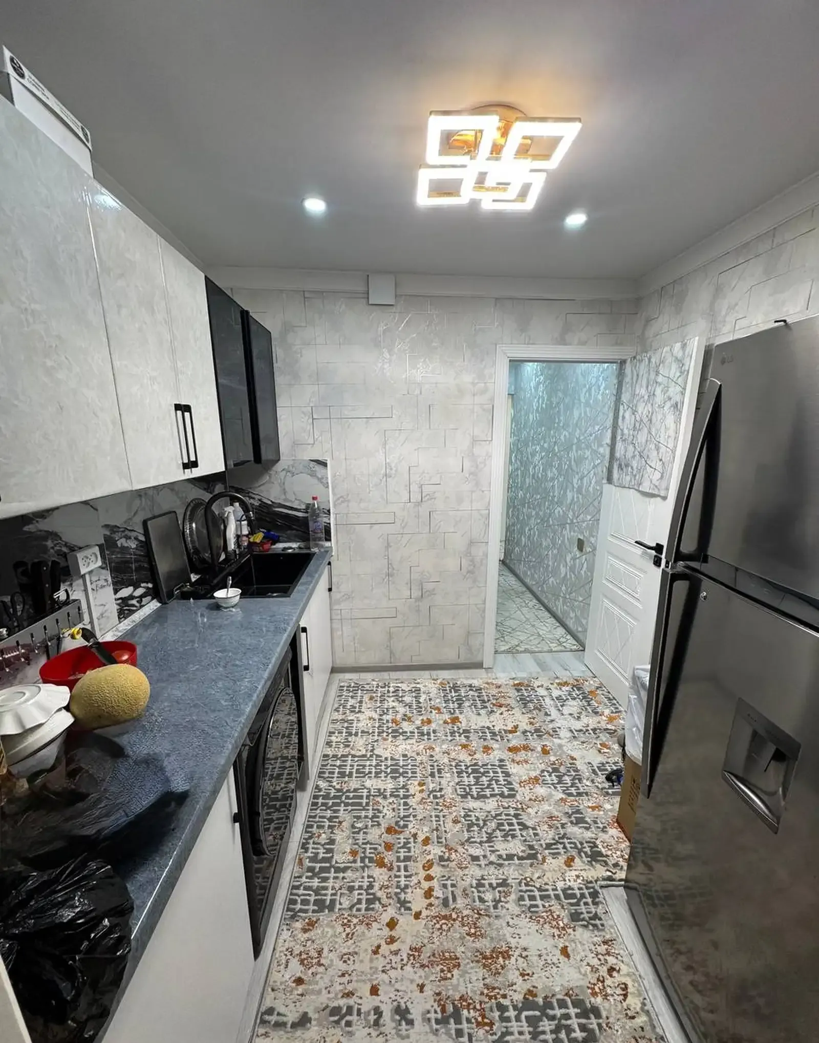 3-комн. квартира, 1 этаж, 53 м², Сино