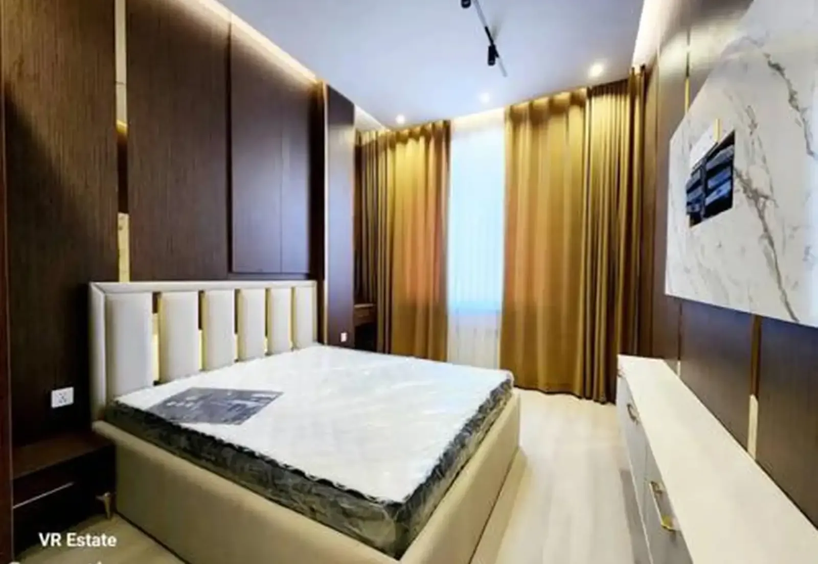 1-к квартира, 15 этаж, 45 м², Сомони