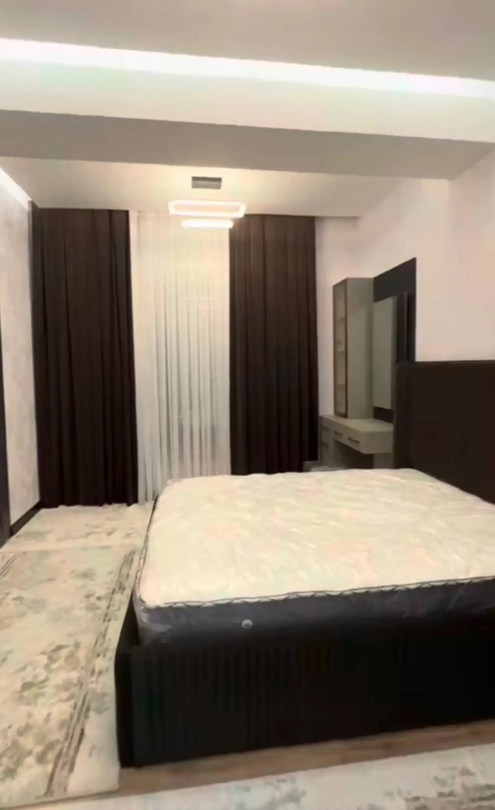 2-комн. квартира, 8 этаж, 64 м², Фирдавси