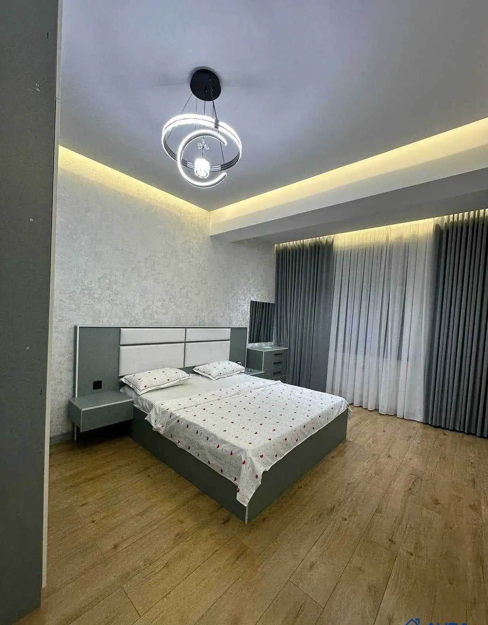 2-комн. квартира, 2 этаж, 64 м², Сино,33мкр