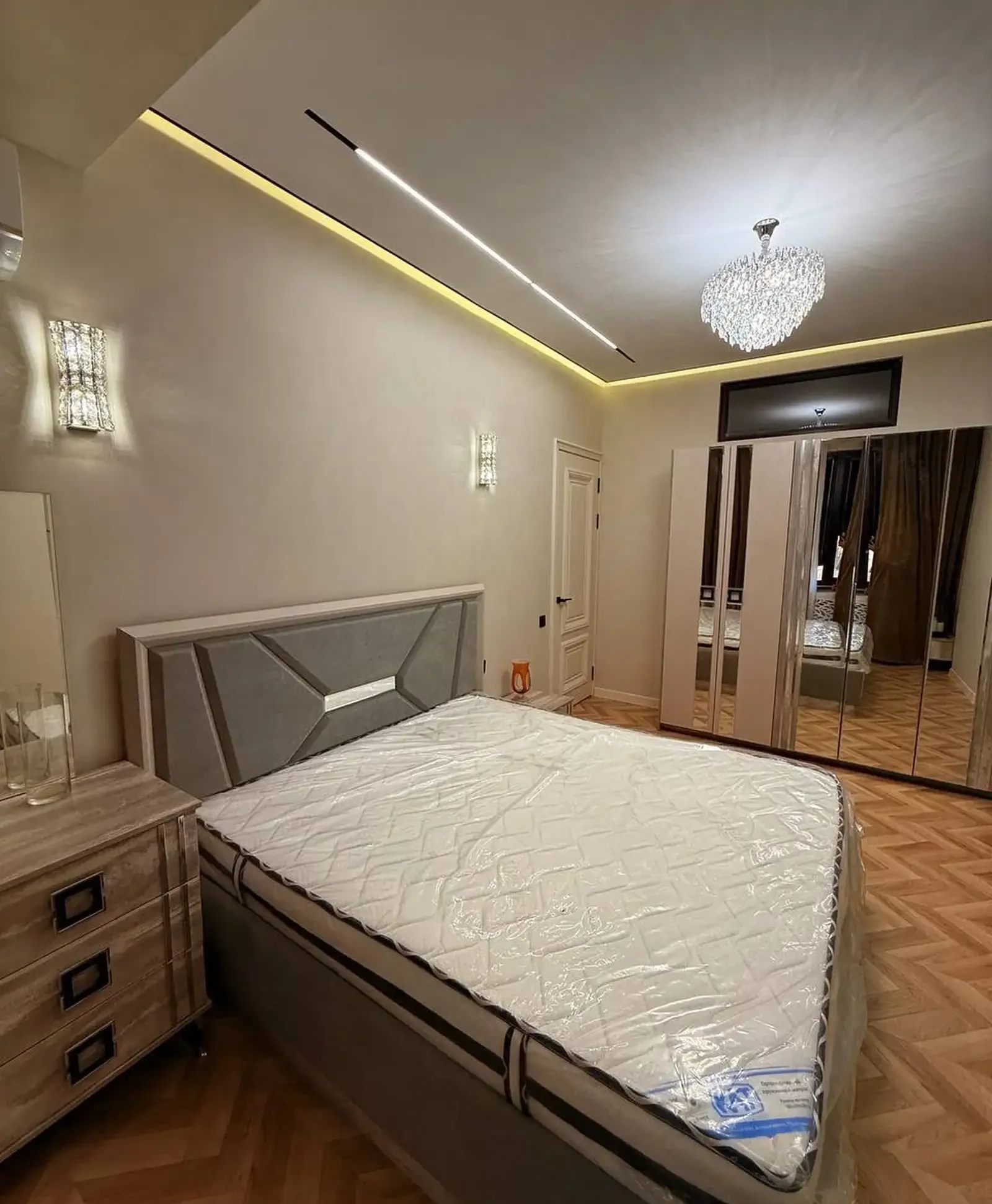 2-комн. квартира, 10 этаж, 80 м², Исмоили Сомони
