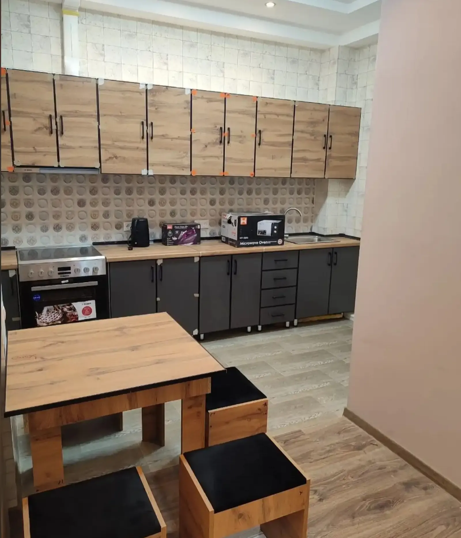 2-комн. квартира, 15 этаж, 60м², исмоили сомони
