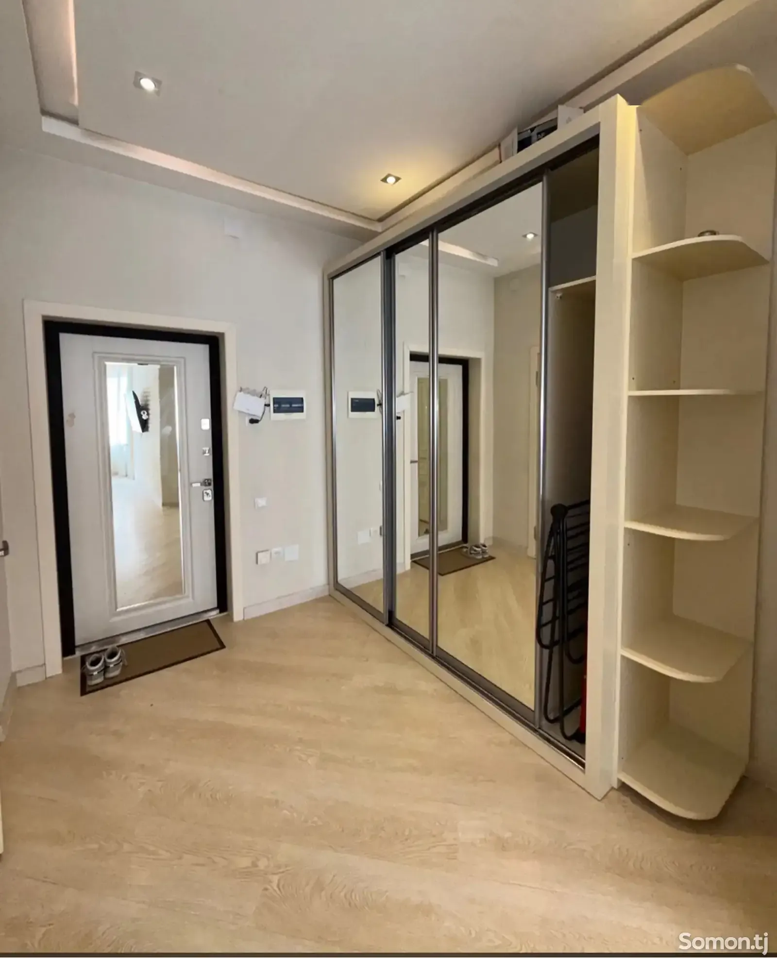 2-комн. квартира, 11 этаж, 53м², Исмоили Сомони